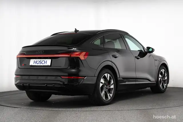 Audi Q8 e-tron 55 SB quattro 2x S-LINE BLACK HEAD-UP PANO MATRIX Ansicht 38