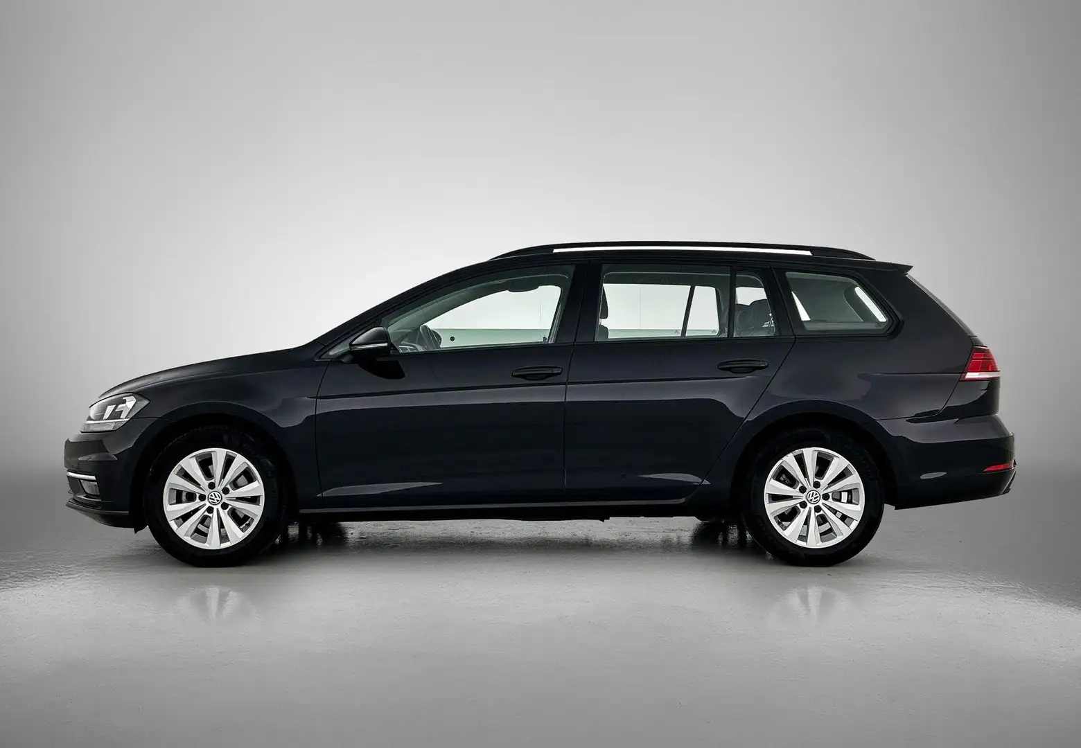 Volkswagen Golf Variant 1.0 TSI Comfortline | 115 PK | | Navigatie | Clima Noir - 2