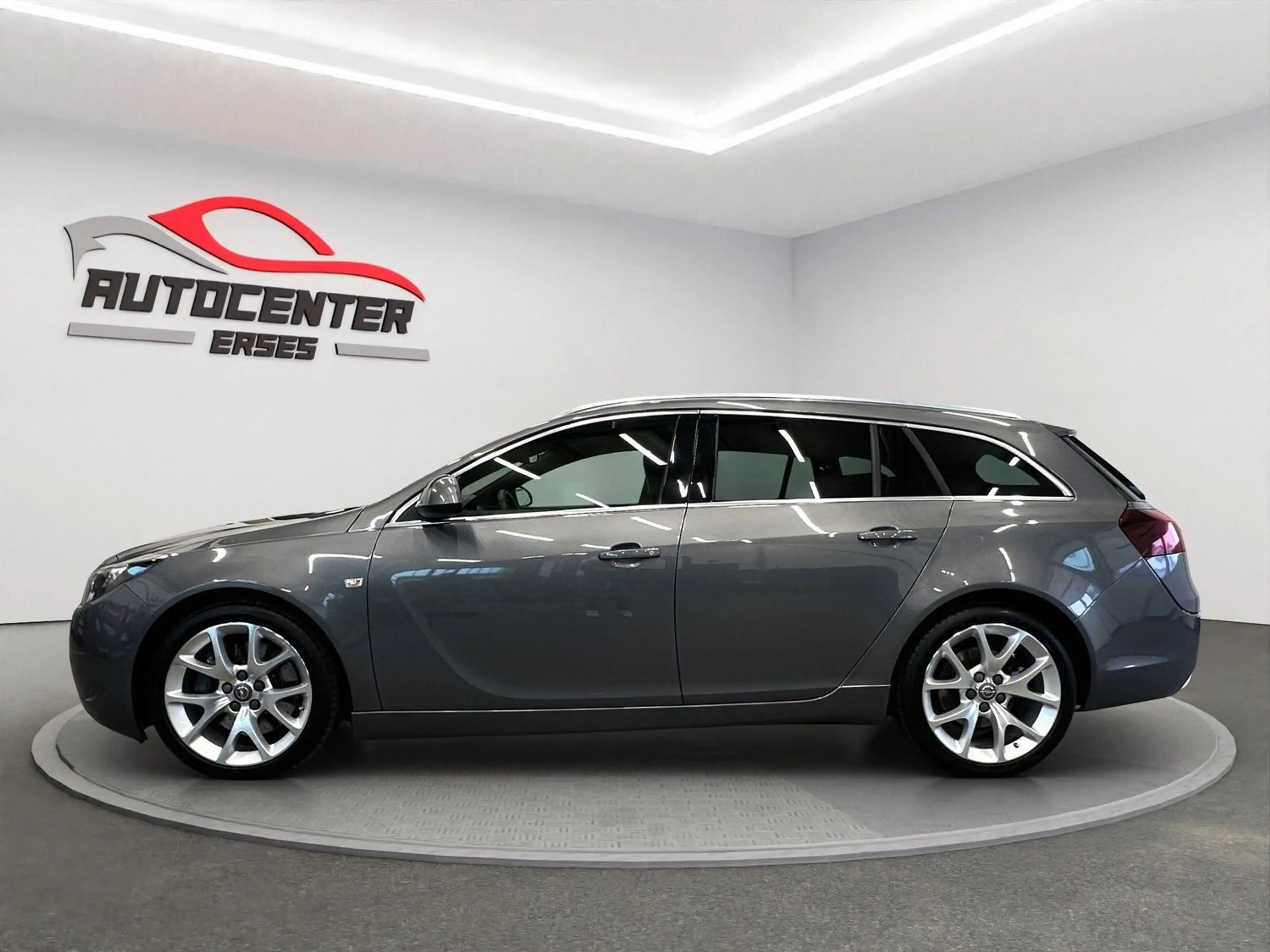 Opel Insignia OPC 4x4 Navi Leder Kamera Bi-Xenon AHK — photo 7