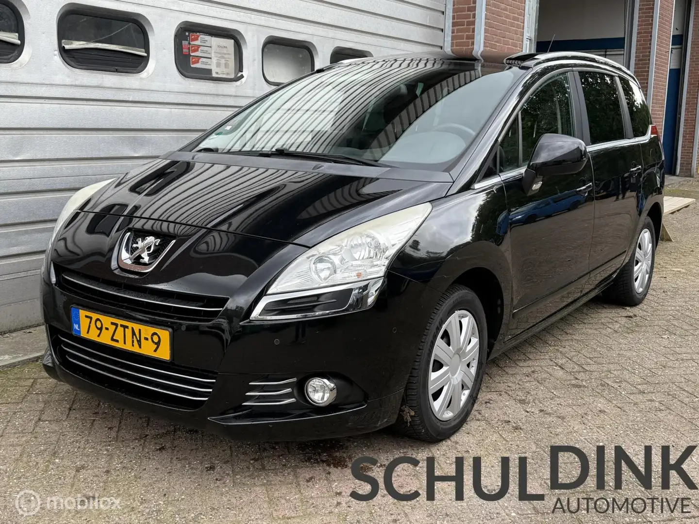 Peugeot 5008 1.6 THP Style 7 PERSOON|TREKHAAK|AIRCO Zwart - 2