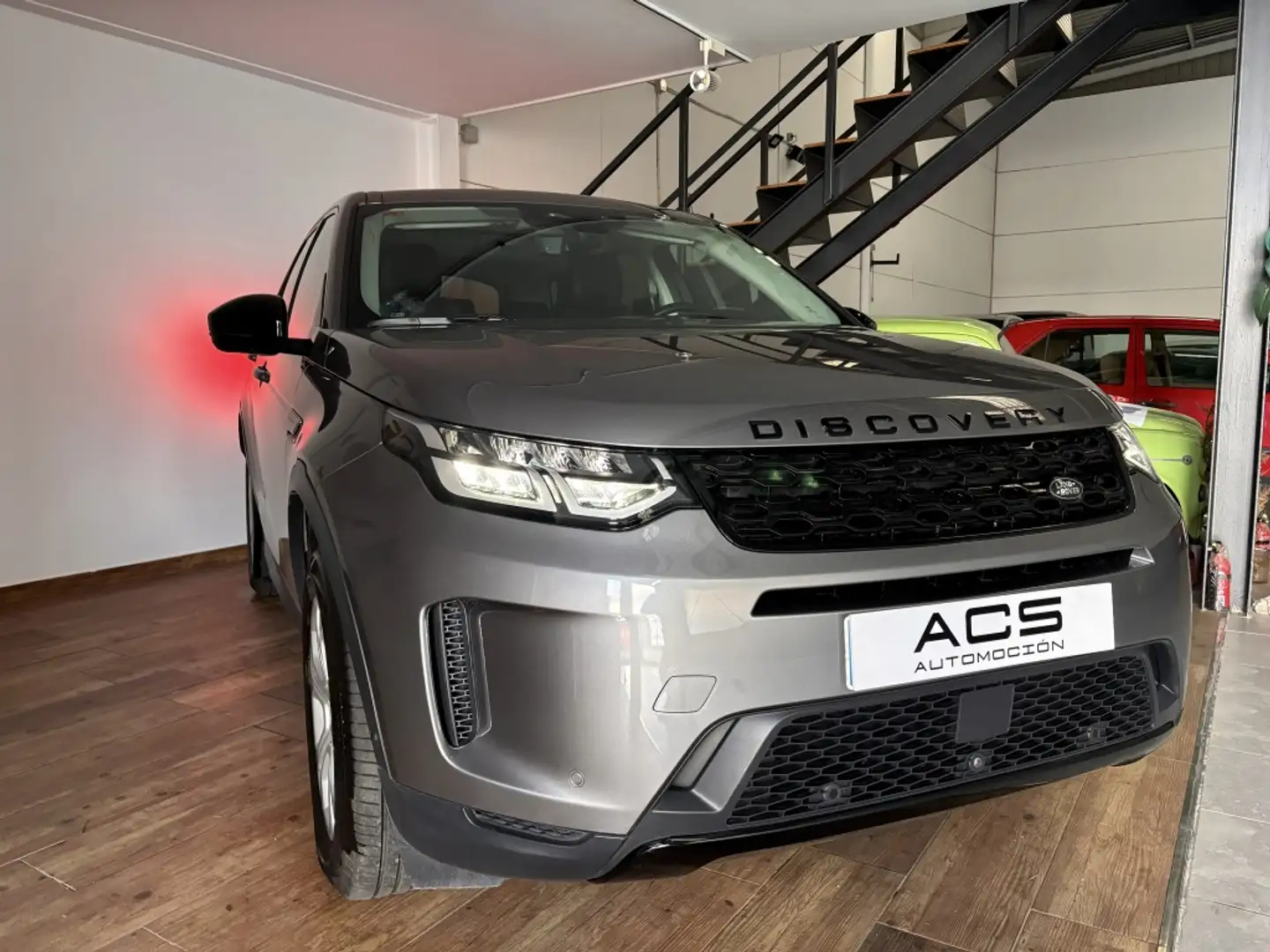 Land Rover Discovery Sport 2.0D TD4 MHEV SE AWD Auto 163 Gris - 2