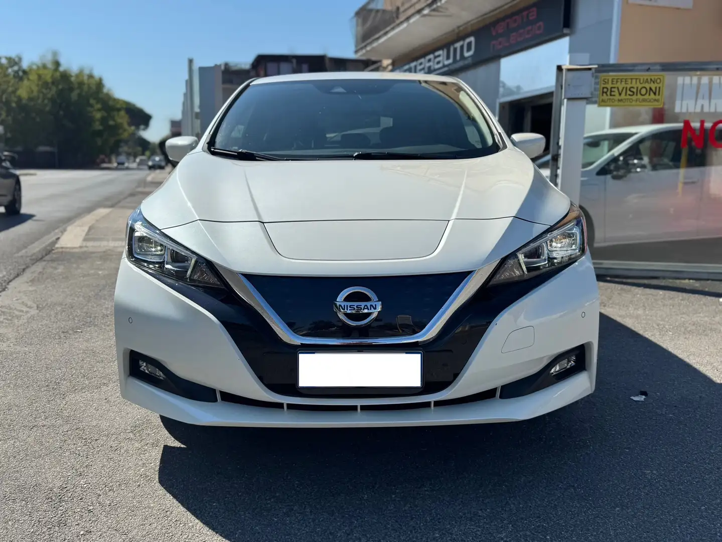 Nissan Leaf Leaf II 2018 N-Connecta 40kWh 150cv my19 Bianco - 2