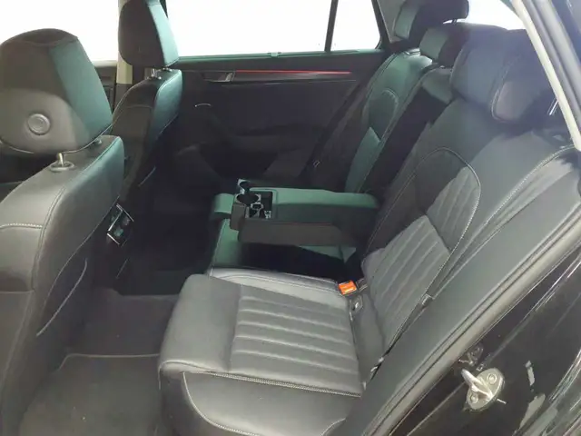 Skoda Superb view 14