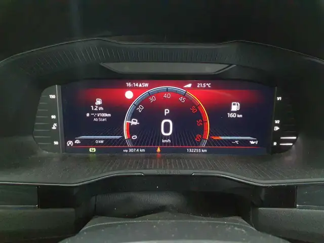 Skoda Superb view 11