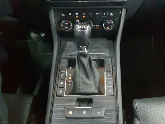 Skoda Superb view 10