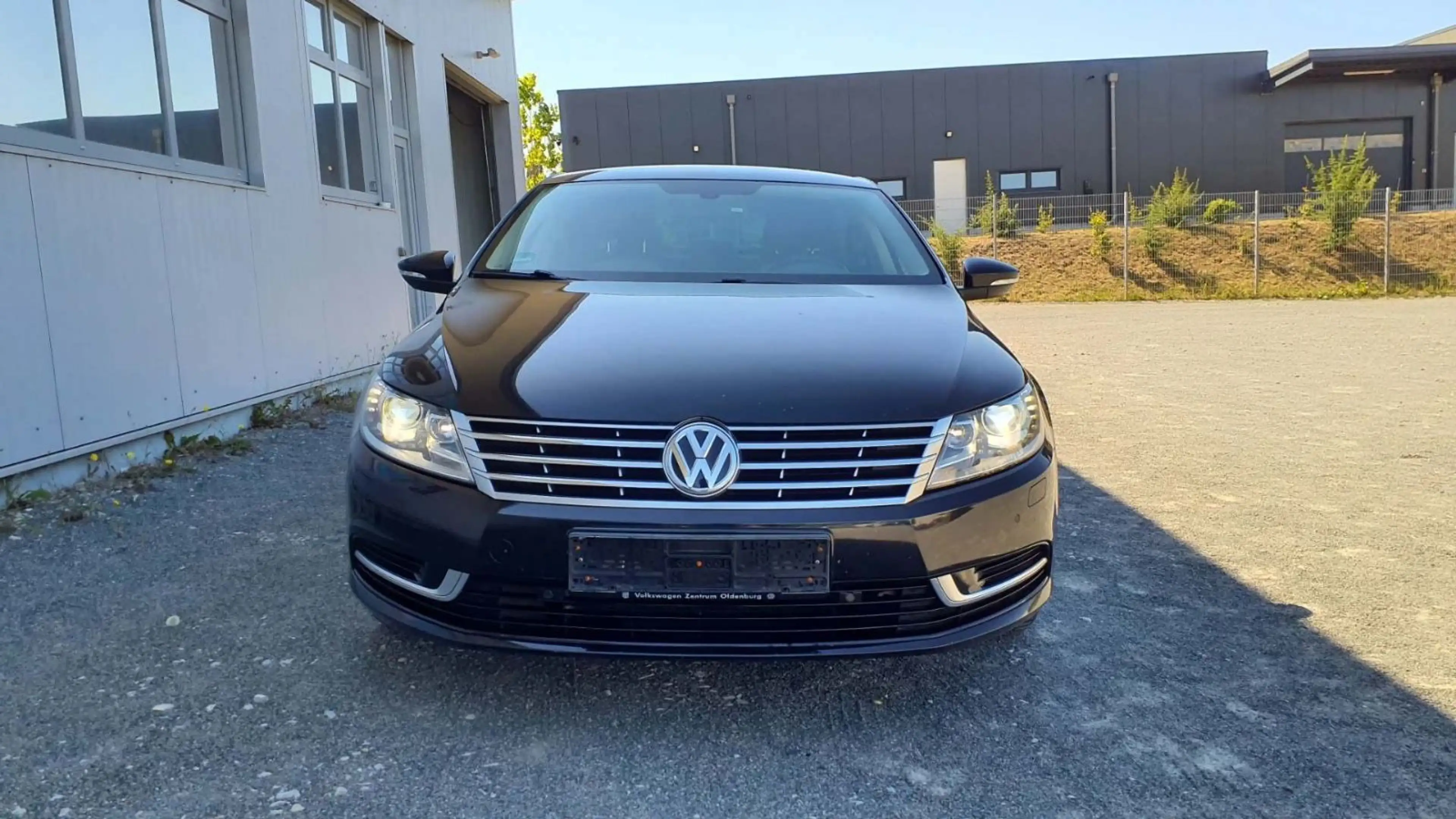 Volkswagen CC 2.0 TDI*AUTOM.*TÜV*KLIMA*PDC*NAVI*AHK*1.HAND* — photo 3