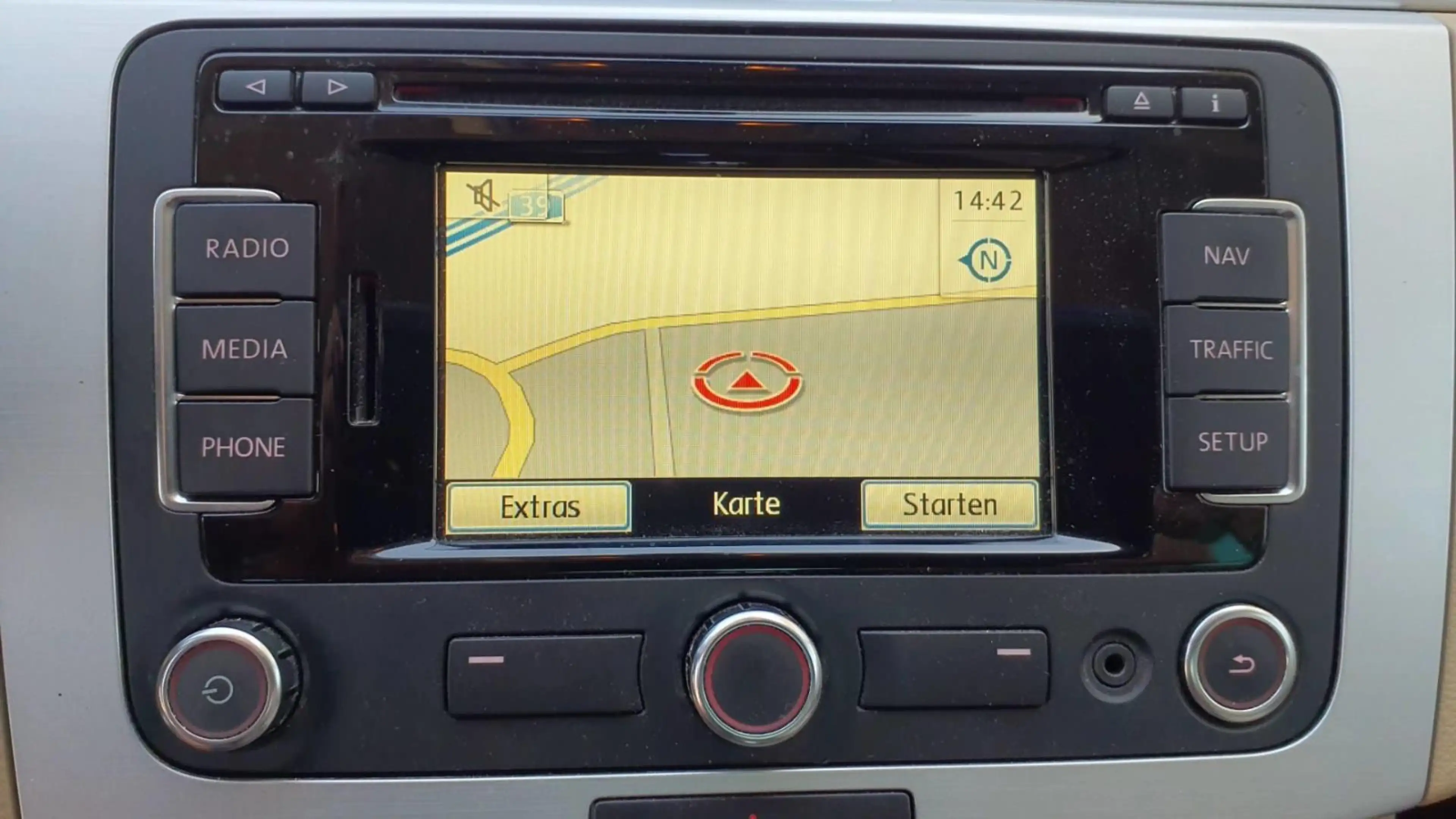 Volkswagen CC 2.0 TDI*AUTOM.*TÜV*KLIMA*PDC*NAVI*AHK*1.HAND* — photo 14