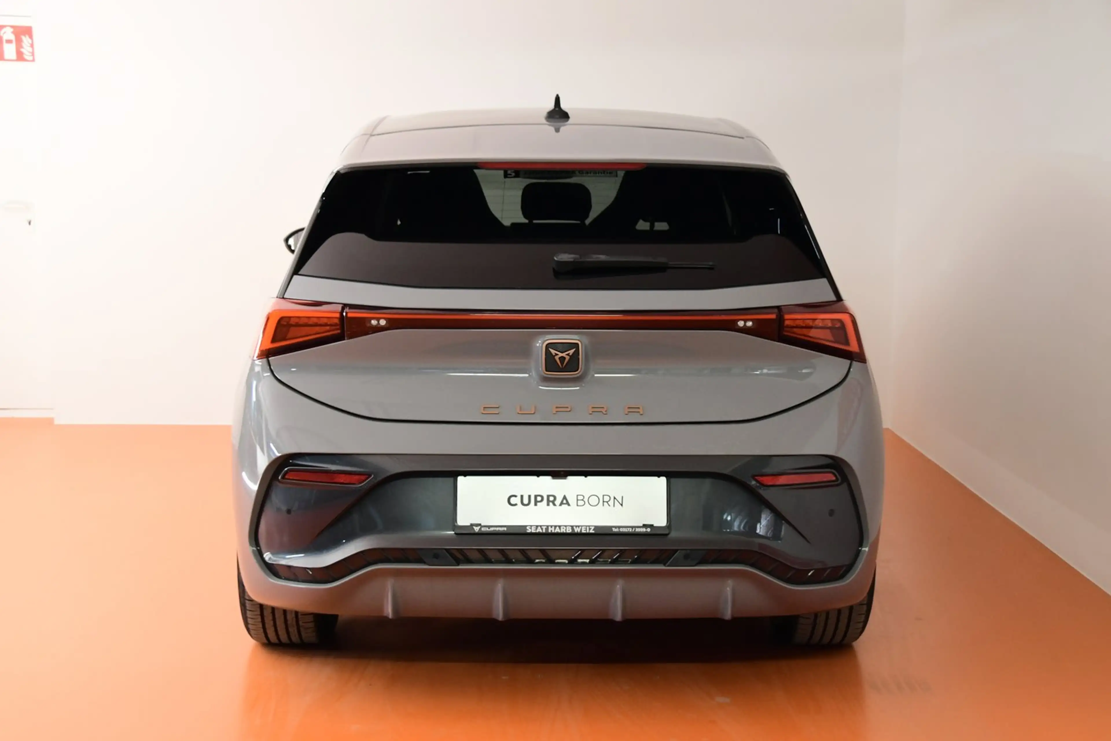CUPRA Born 77/82 e-Boost 170kW/231PS — photo 4