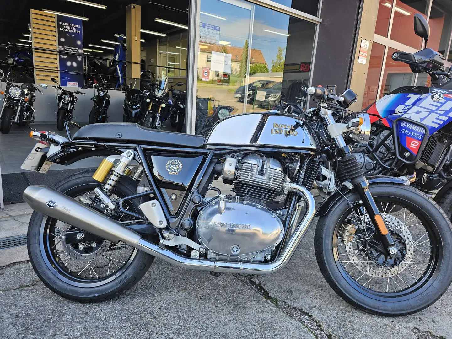 Royal Enfield Continental GT - 1