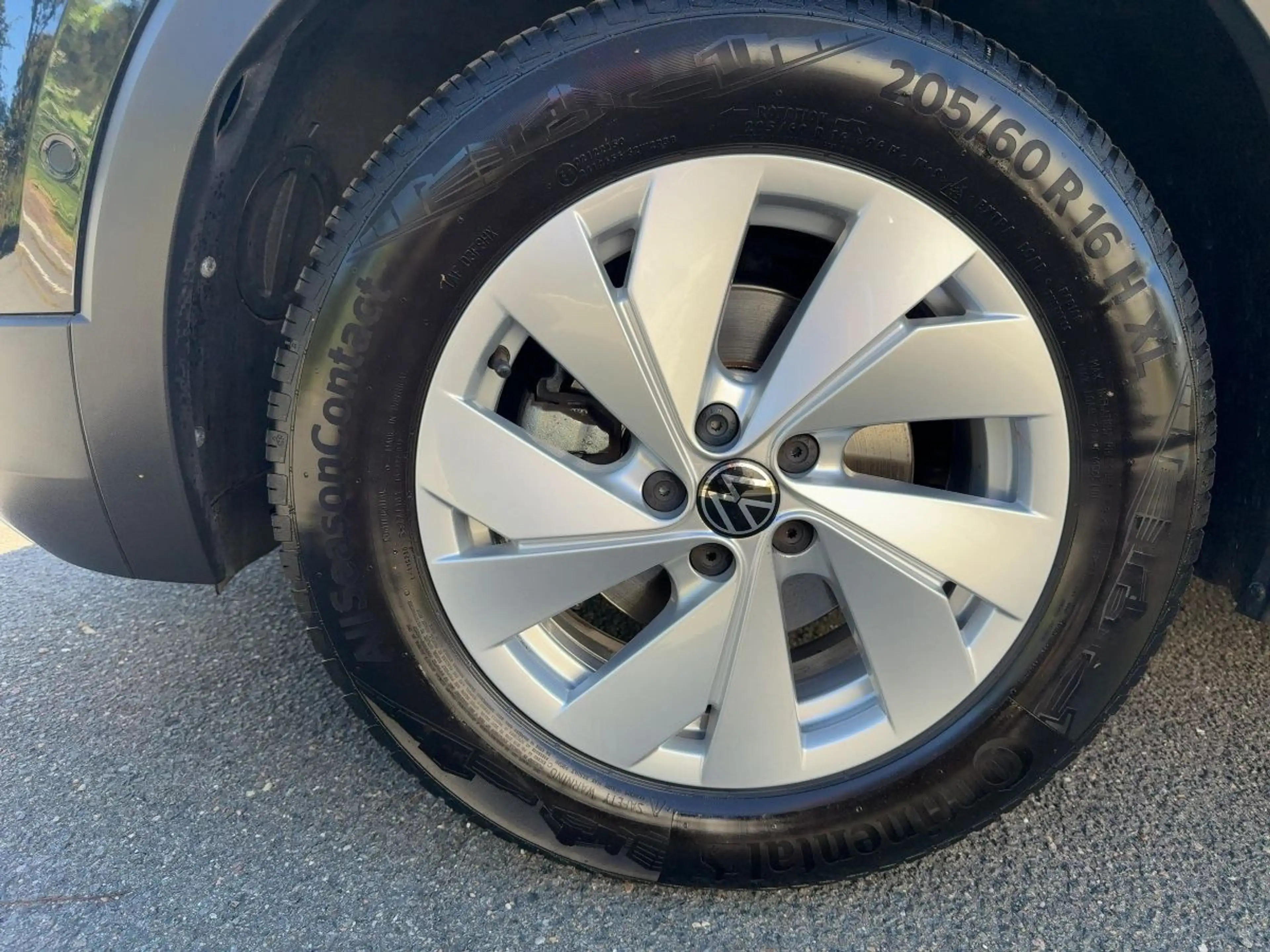 Volkswagen T-Cross 1.0 TSI Life Klima Navi Sitzhzg — photo 15