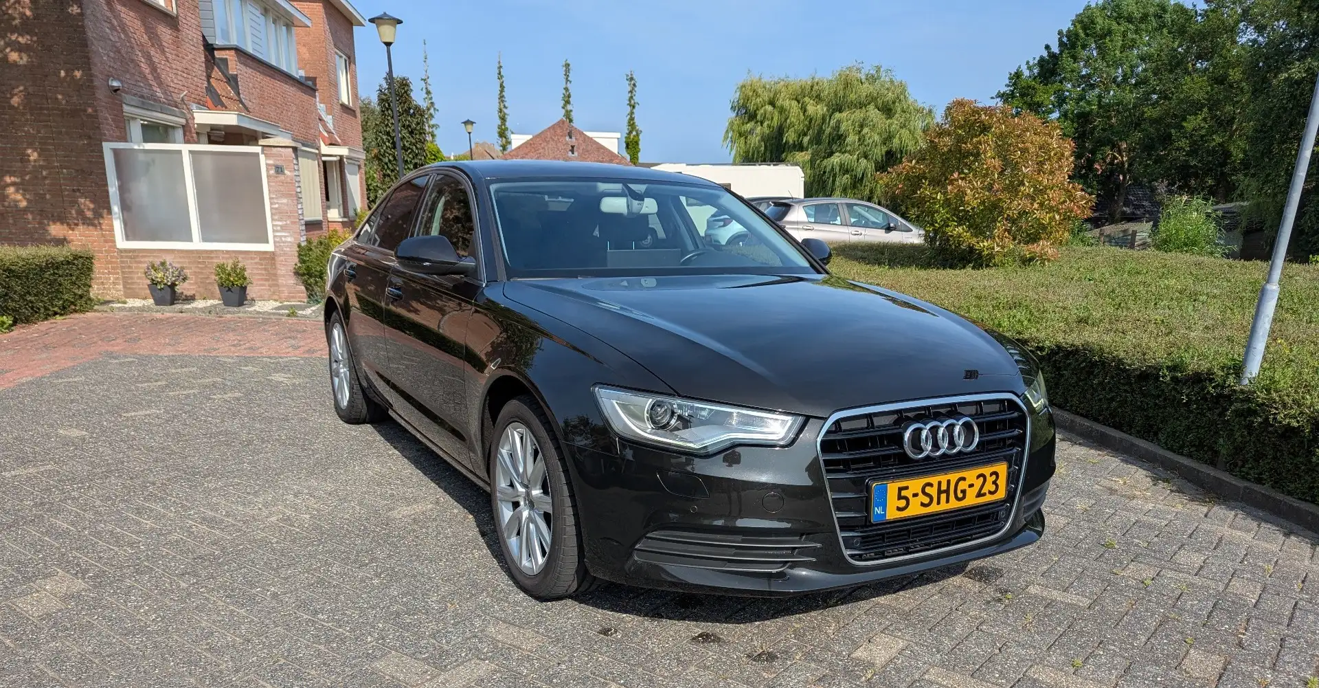Audi A6 2.0 TFSI Business Edition - Automaat Zwart - 1