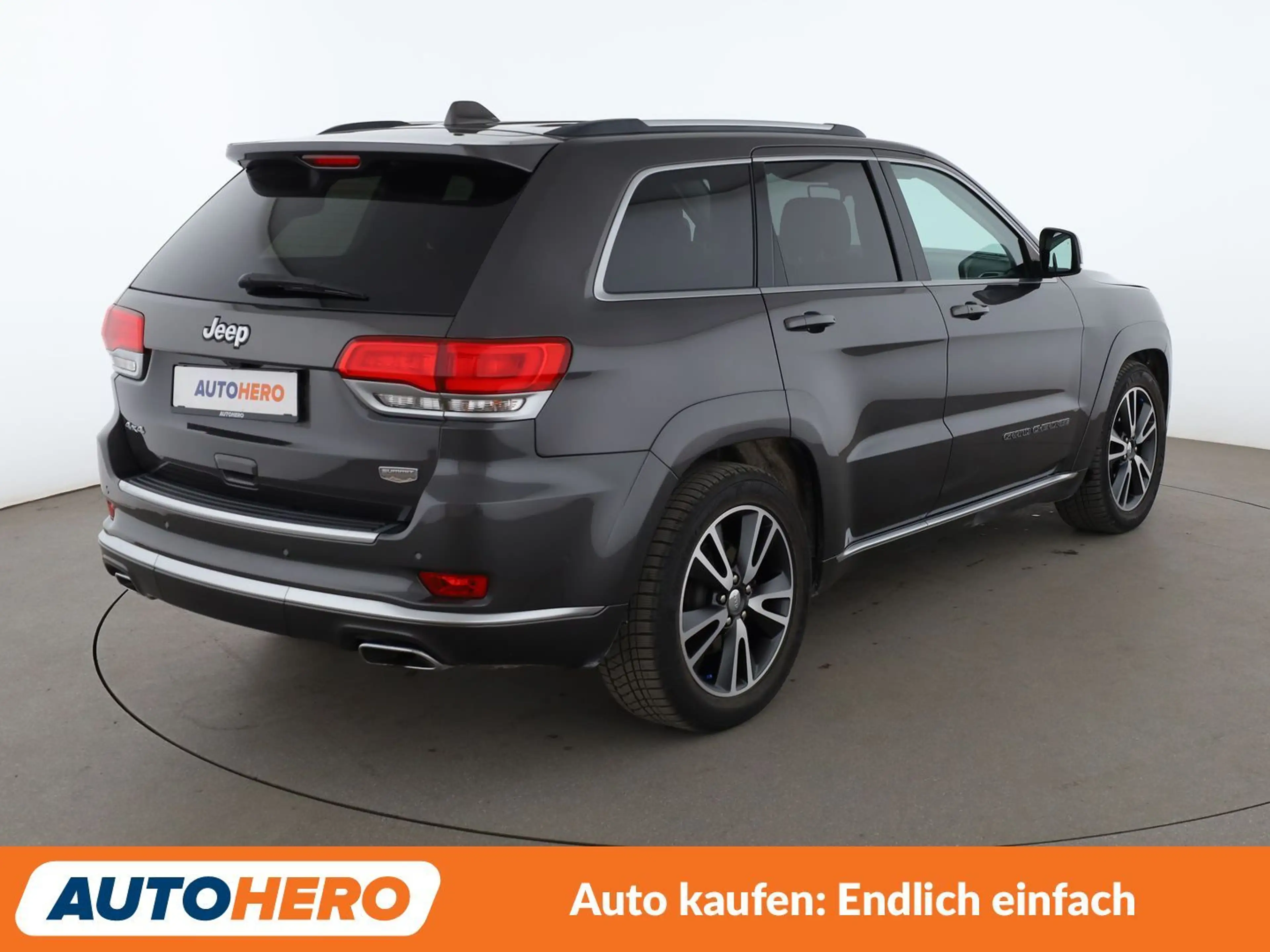 Jeep Grand Cherokee 3.0 CRD Summit Aut.*XENON*ACC*CAM*PDC*SHZ*KLIMA* — photo 6