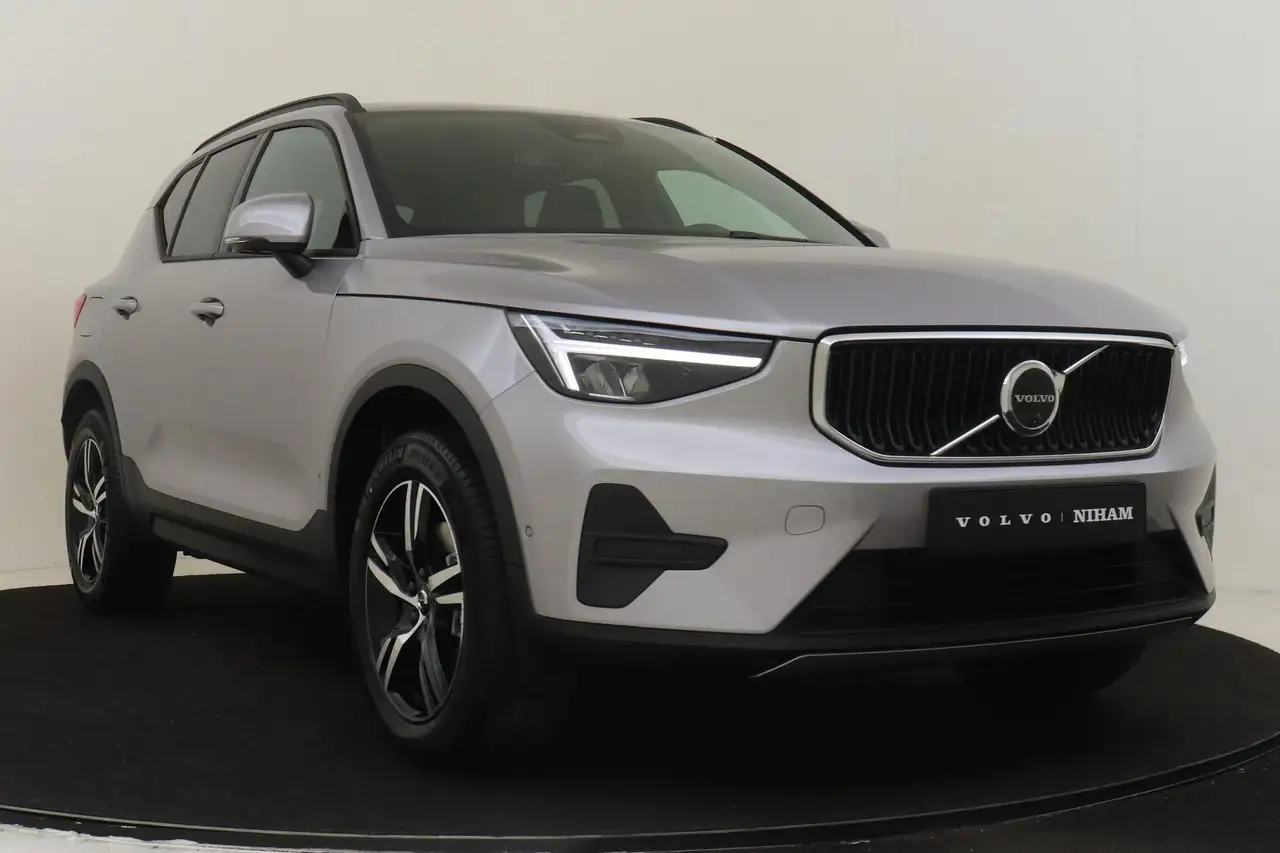 Volvo XC40 2026 — фото 11