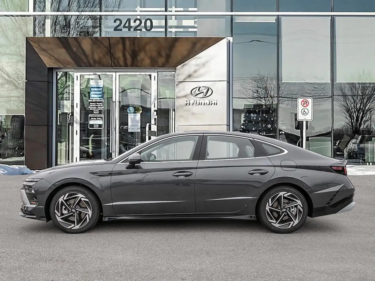 Hyundai SONATA снимка Hyundai SONATA