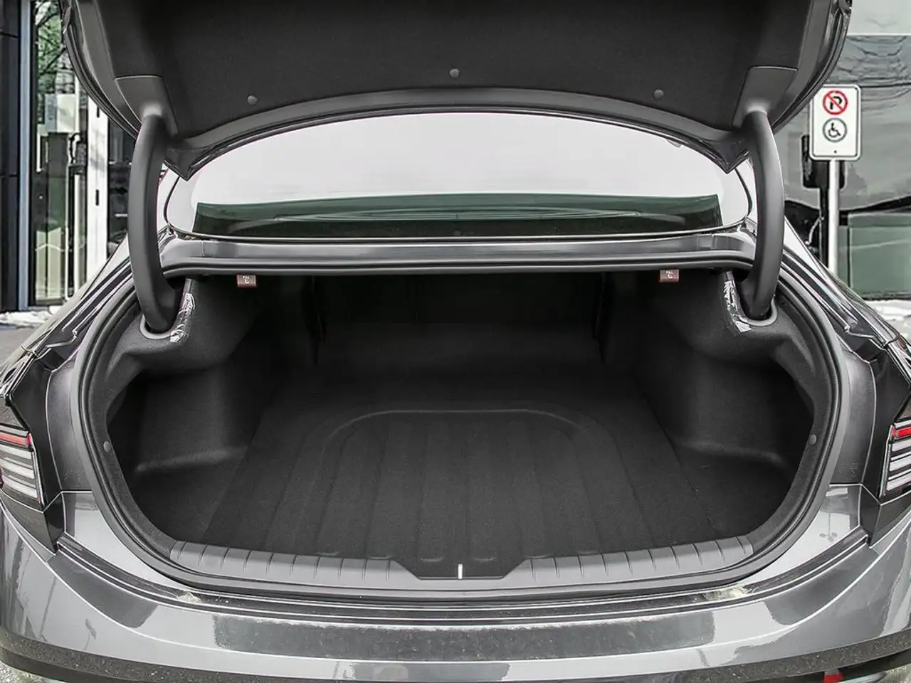 Hyundai SONATA снимка Hyundai SONATA