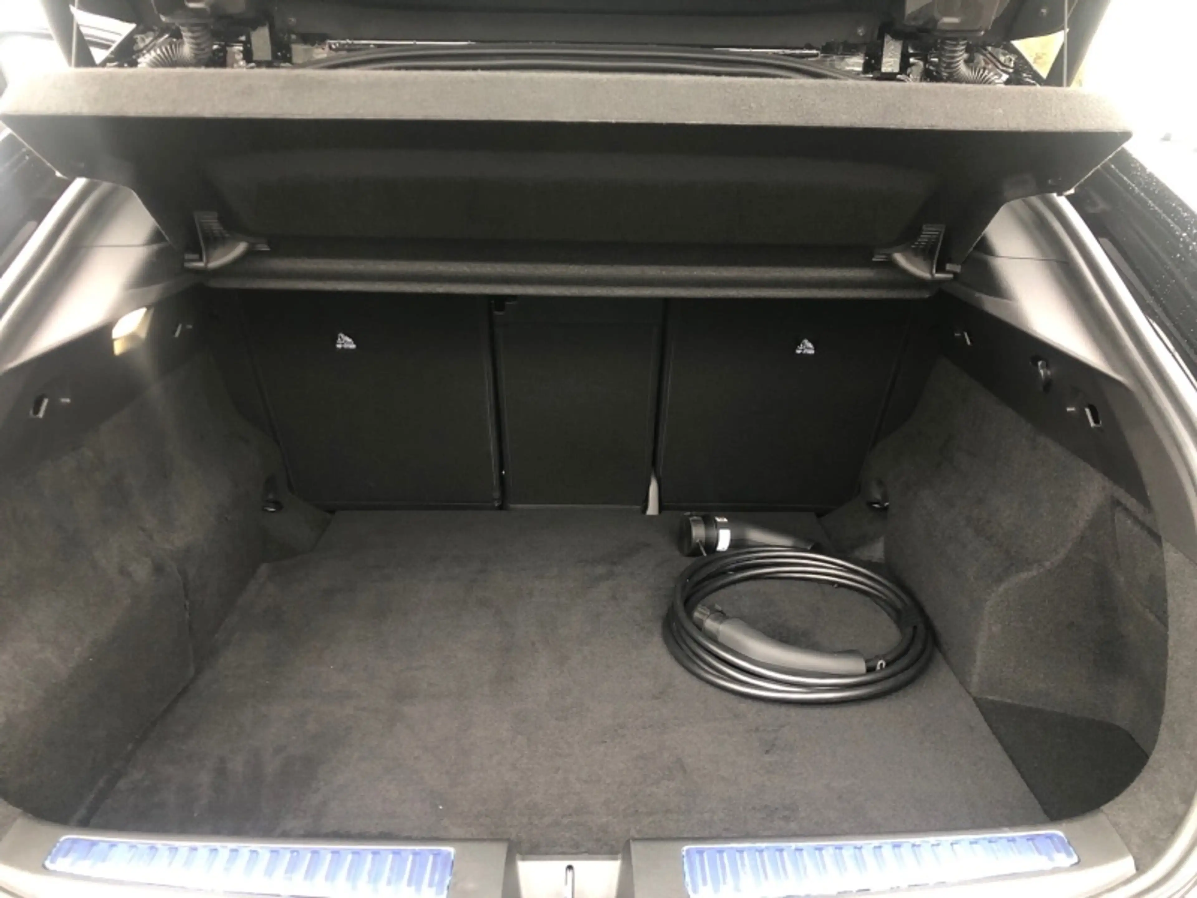 Renault Rafale RAFALE Atelier Alpine E-Tech Plug-in Hybrid 300 4x4 — photo 10