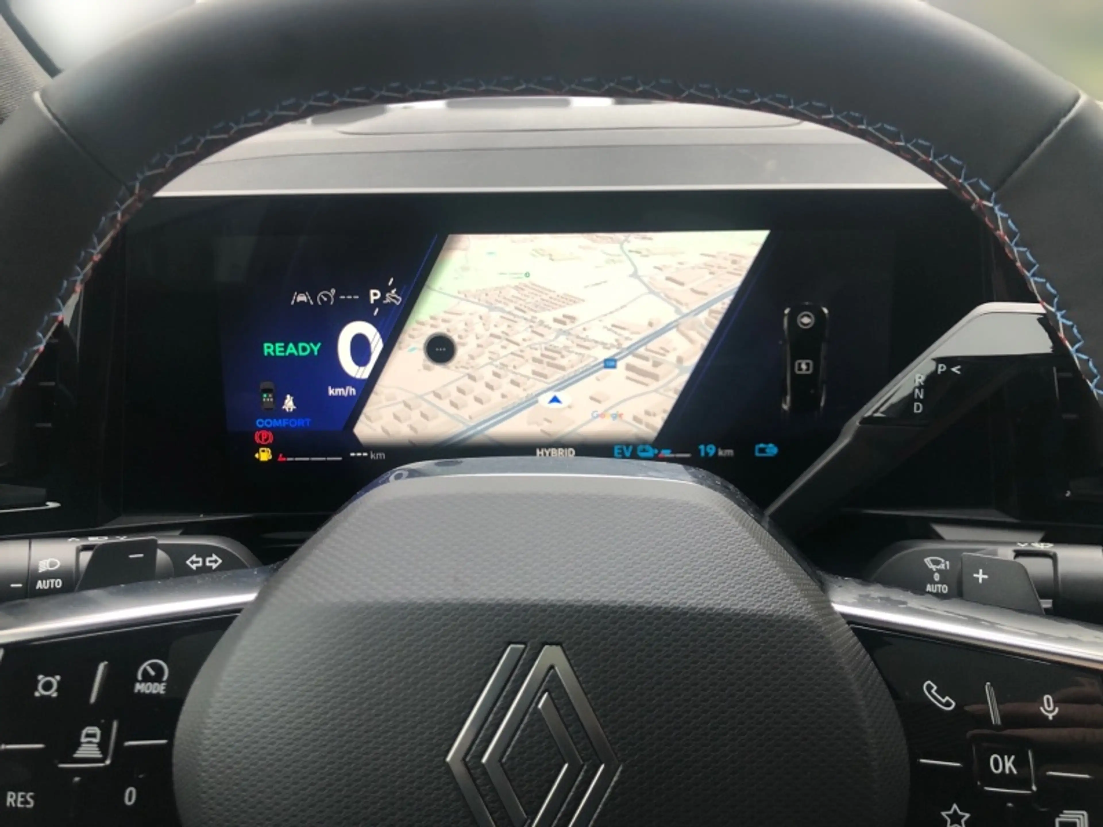Renault Rafale RAFALE Atelier Alpine E-Tech Plug-in Hybrid 300 4x4 — photo 7