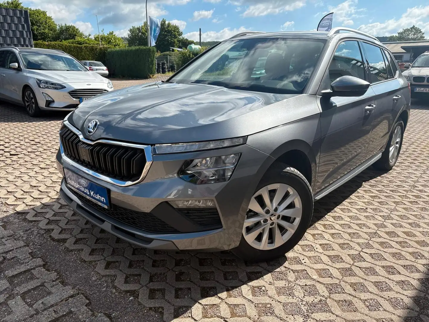 Skoda Kamiq Selection,FL.85KW,DSG,WP,5JGarant.Navi,PDC Grau - 1