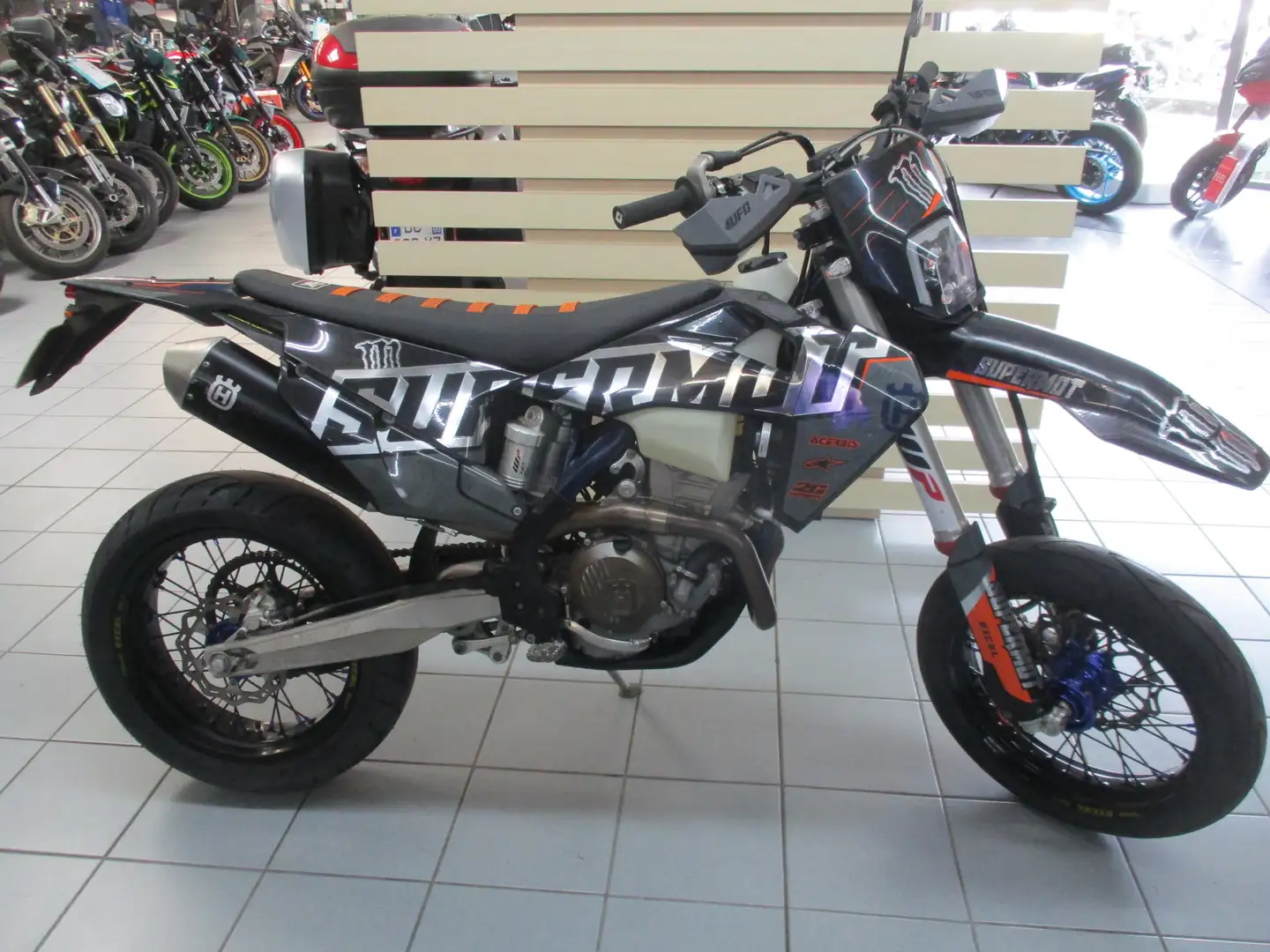 Husqvarna FE 350 Noir - 1