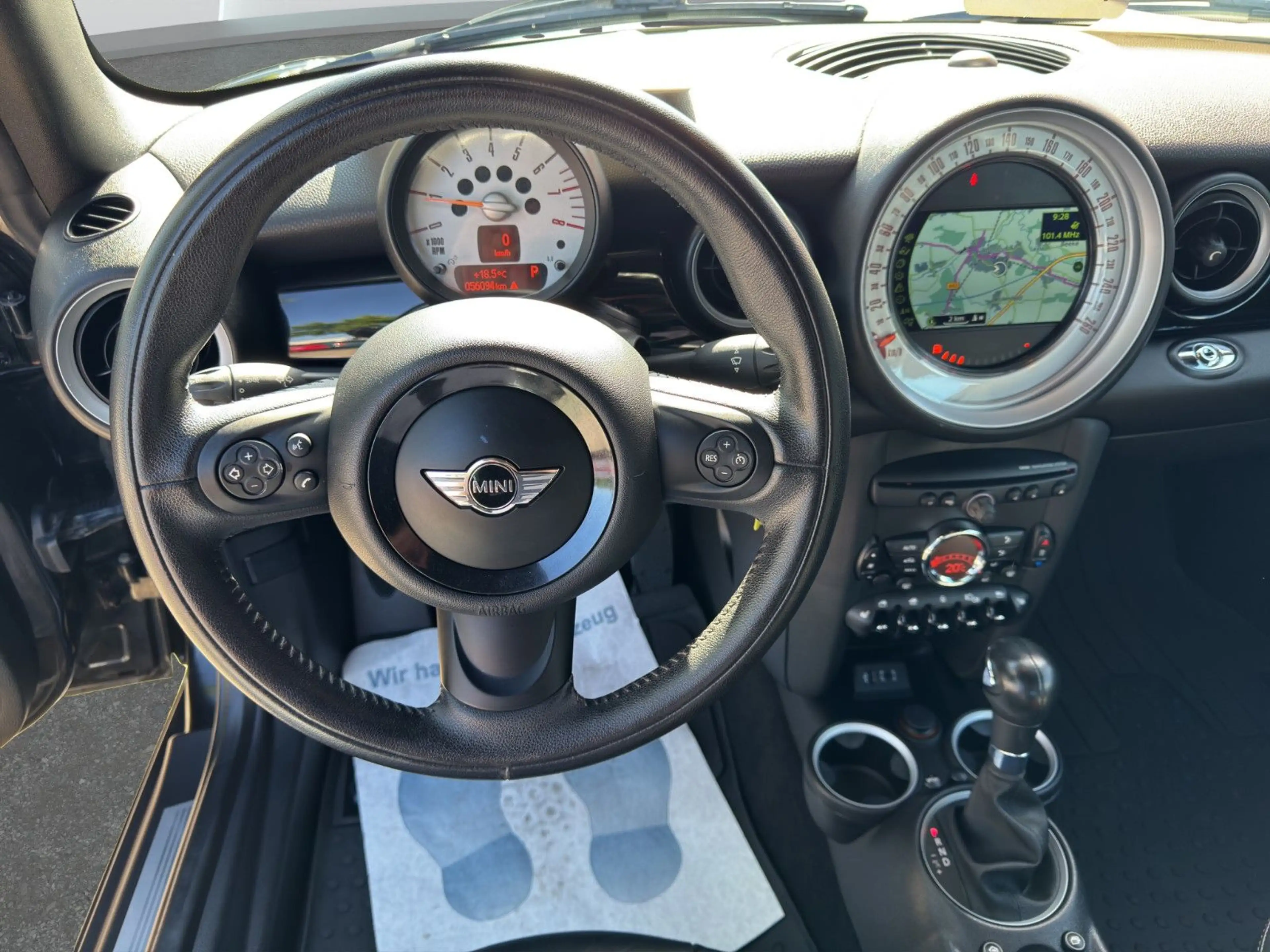 MINI Cooper Cabrio Automatik, 1.Hand, wenig KM — photo 15