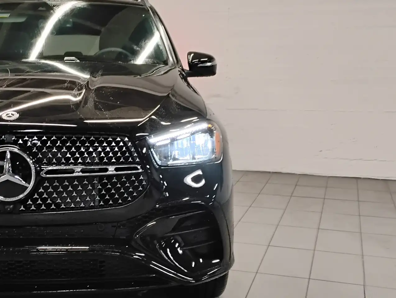 Mercedes-Benz GLE снимка Mercedes-Benz GLE