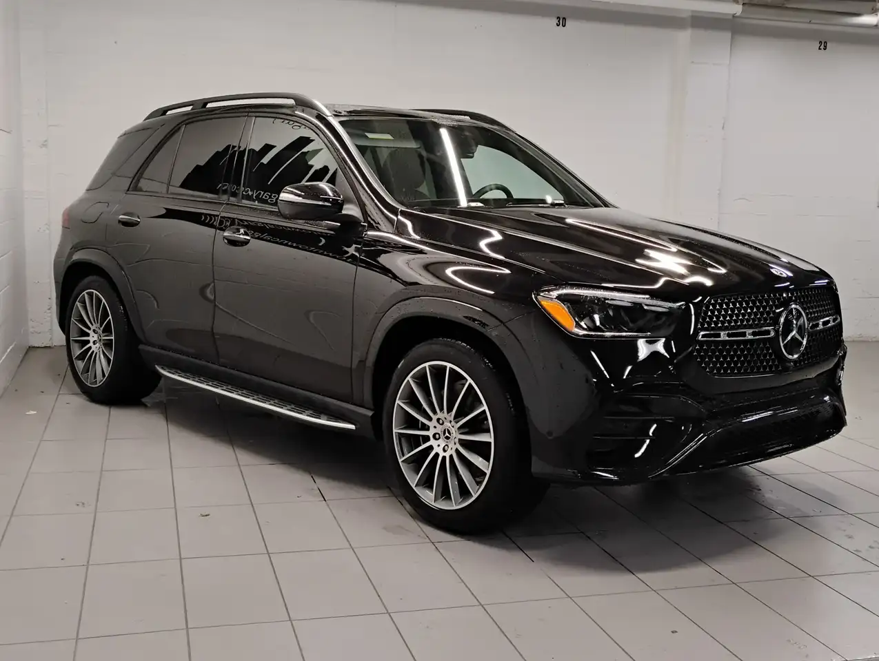 Mercedes-Benz GLE снимка Mercedes-Benz GLE