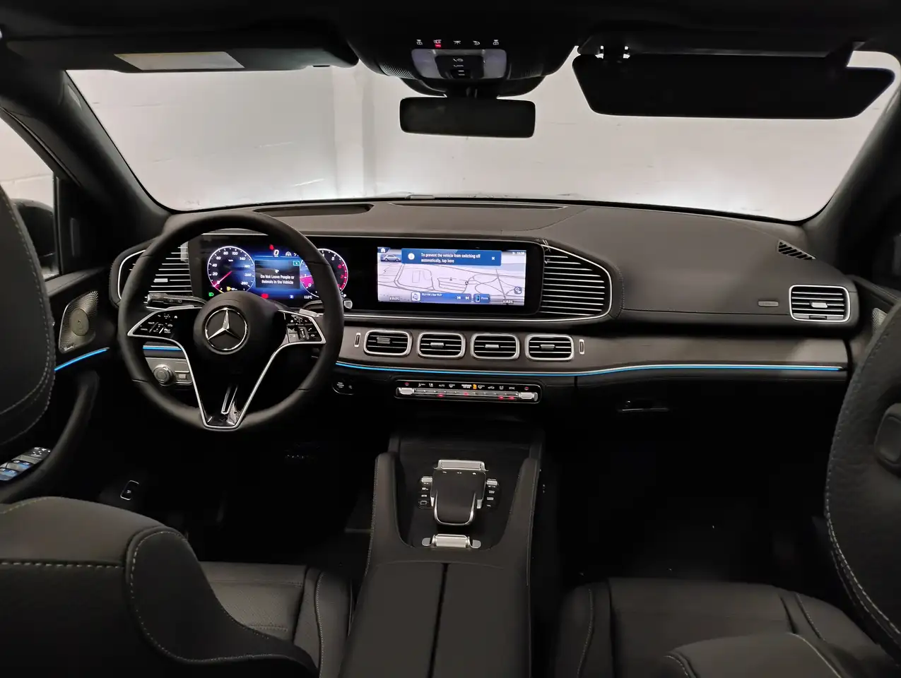 Mercedes-Benz GLE снимка Mercedes-Benz GLE