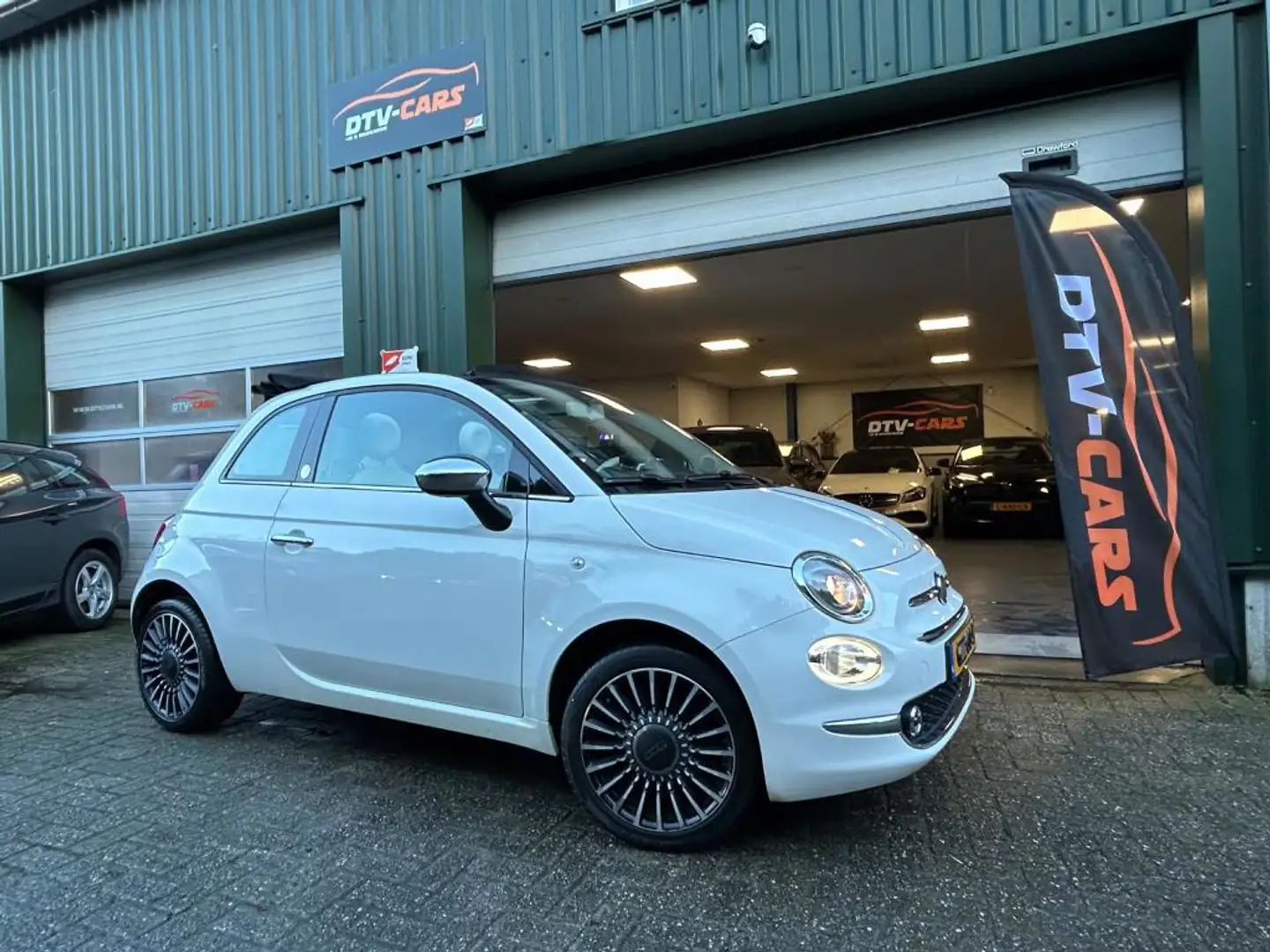 Fiat 500C 1.2 Mirror Cabrio Automaat Wit - 2