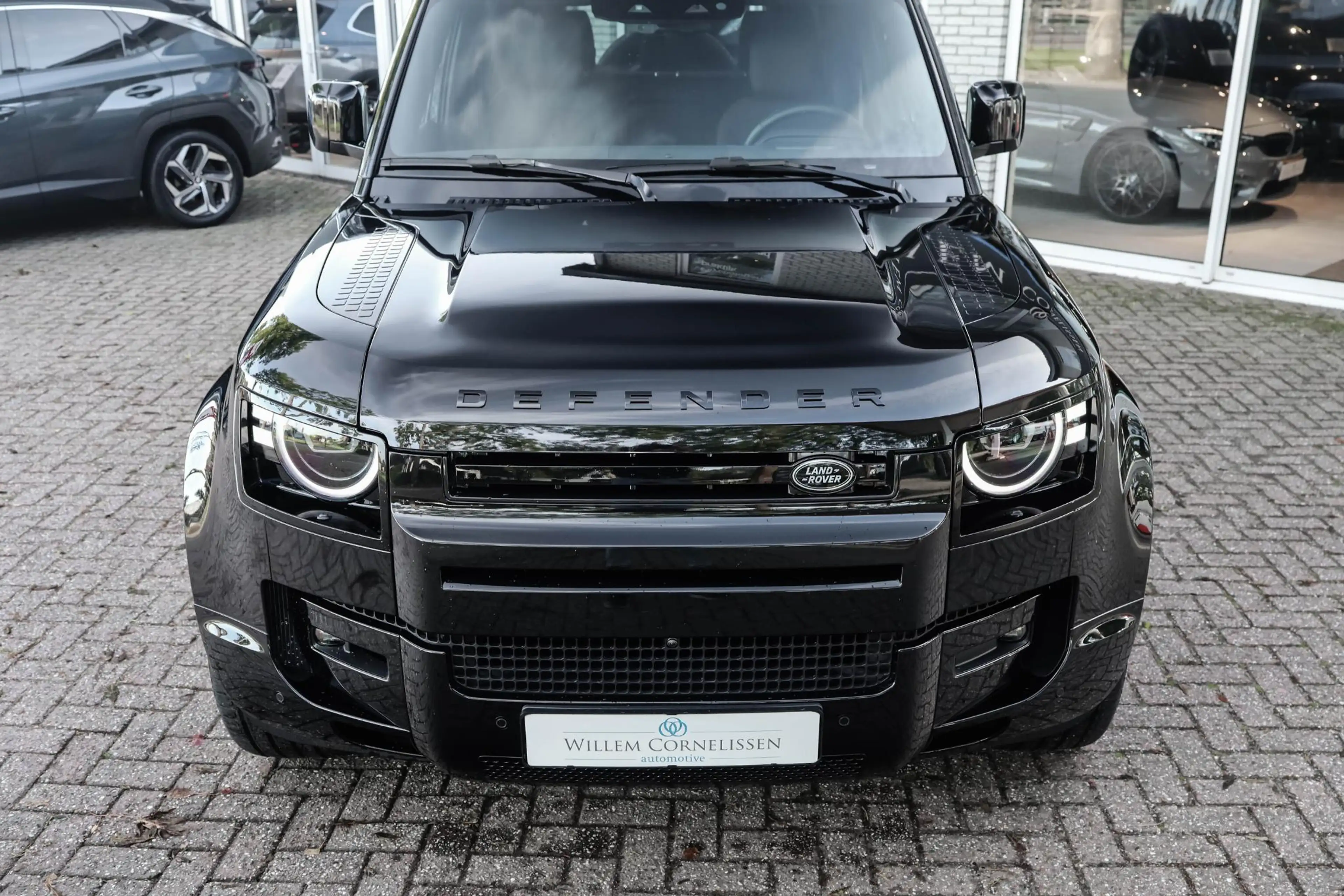 Land Rover Defender 2.0 P300e 110 X-Dynamic HSE FACELIFT Pano Zitklima — photo 14