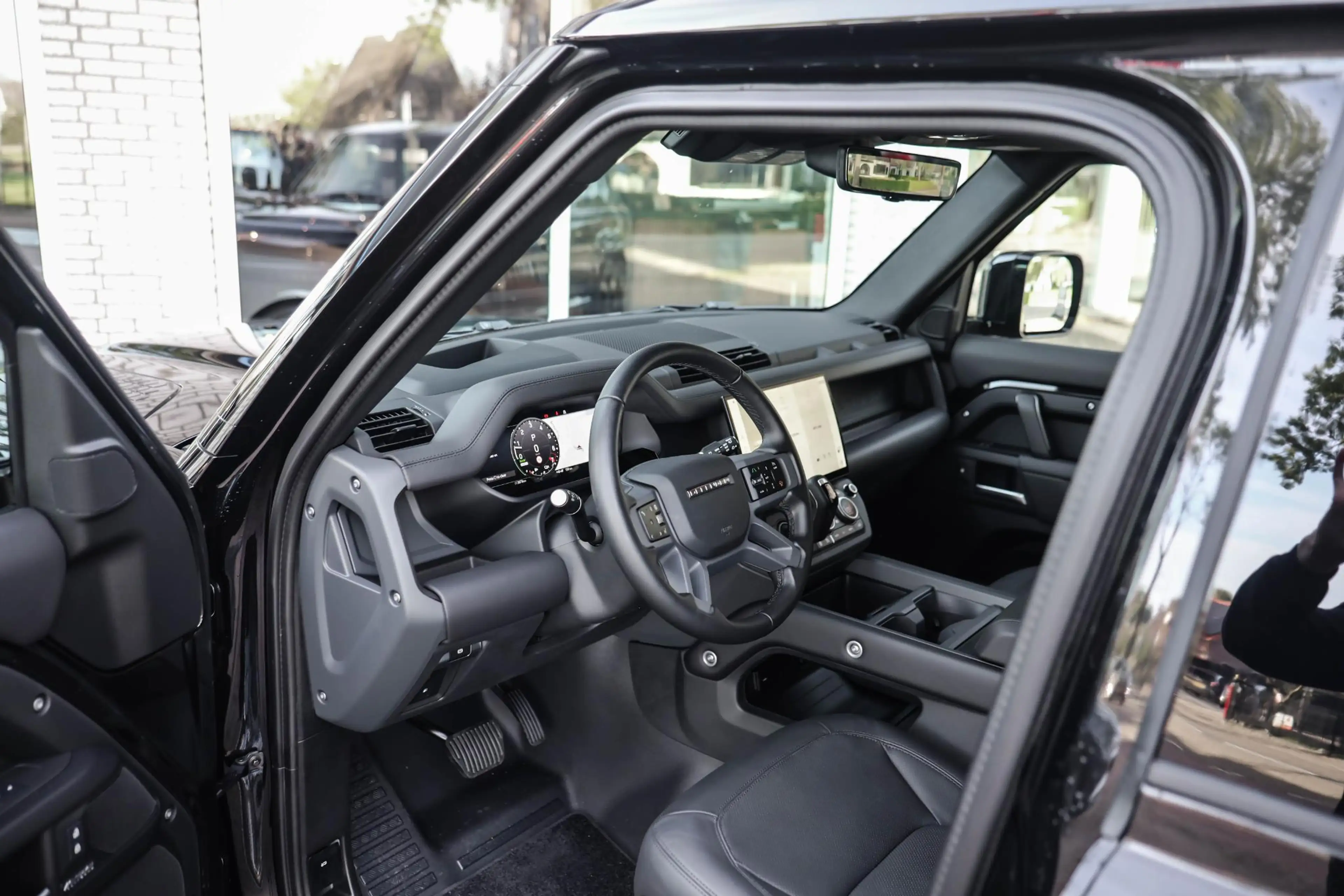 Land Rover Defender 2.0 P300e 110 X-Dynamic HSE FACELIFT Pano Zitklima — photo 6