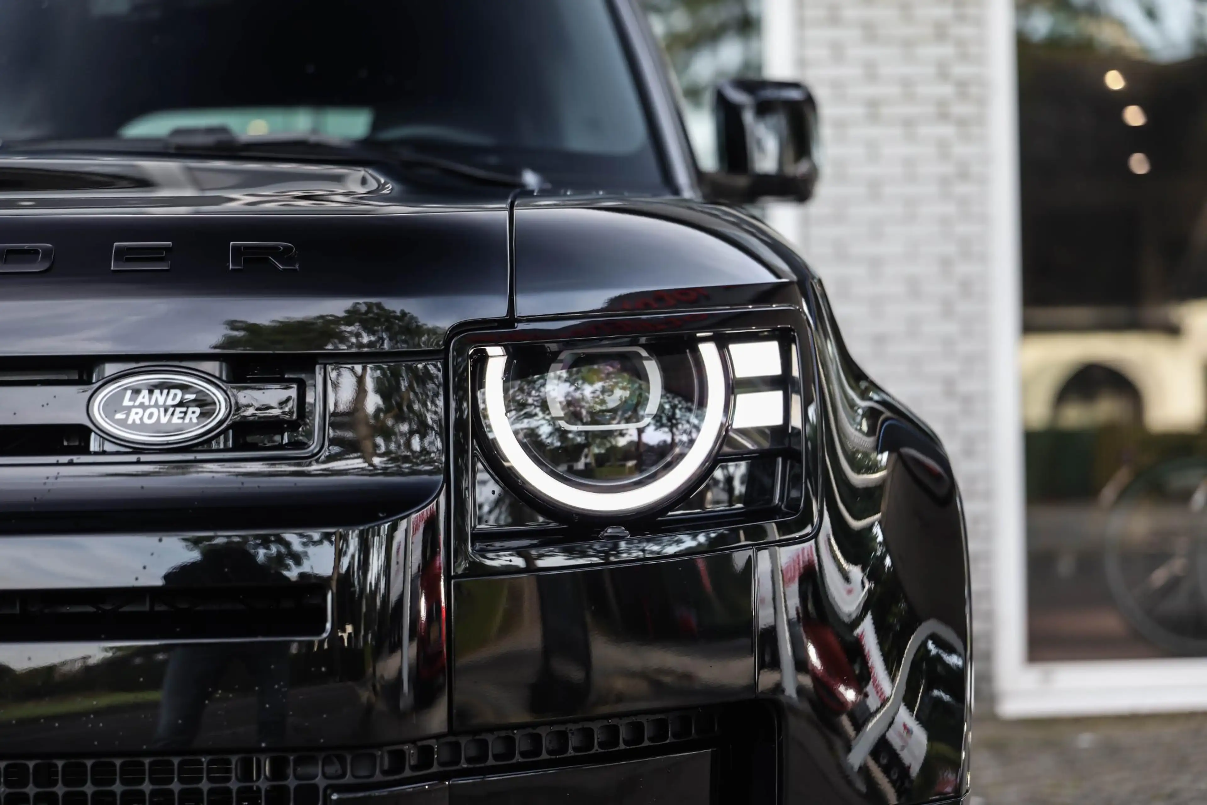 Land Rover Defender 2.0 P300e 110 X-Dynamic HSE FACELIFT Pano Zitklima — photo 44