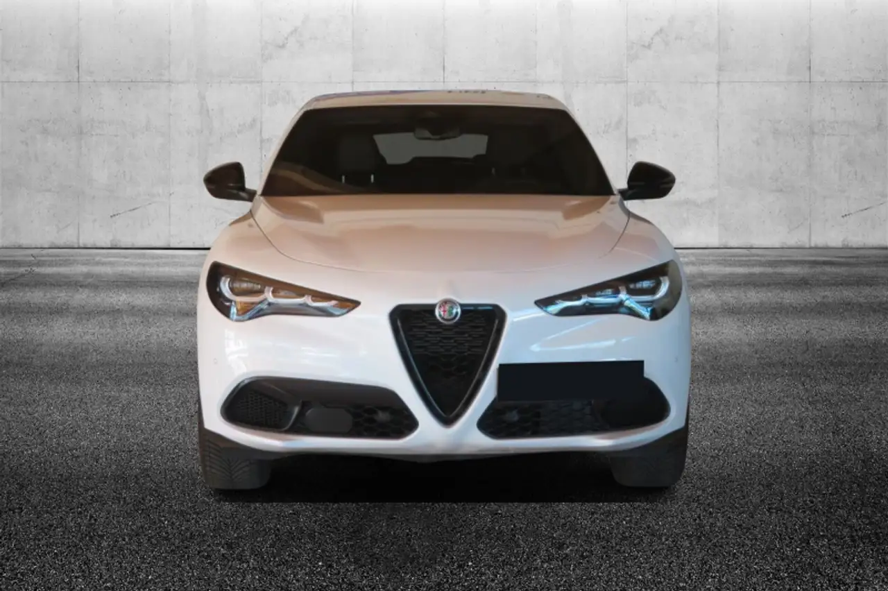 Alfa Romeo Stelvio 2024