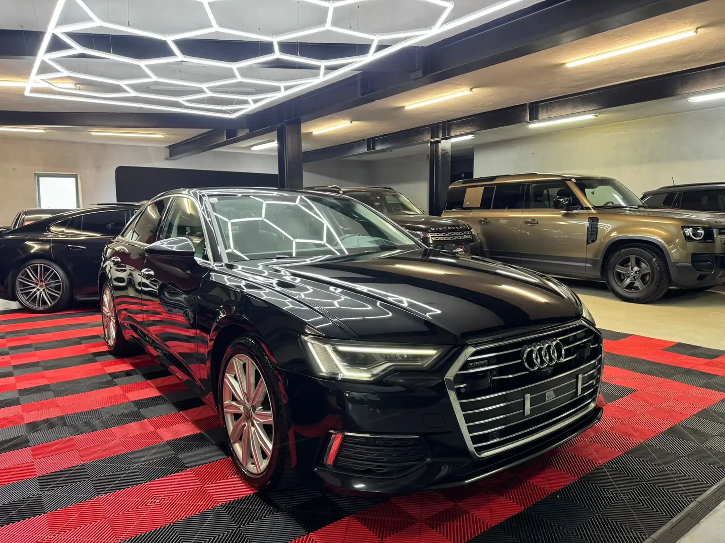 Audi A6 55 TFSI quattro design Schwarz - 1