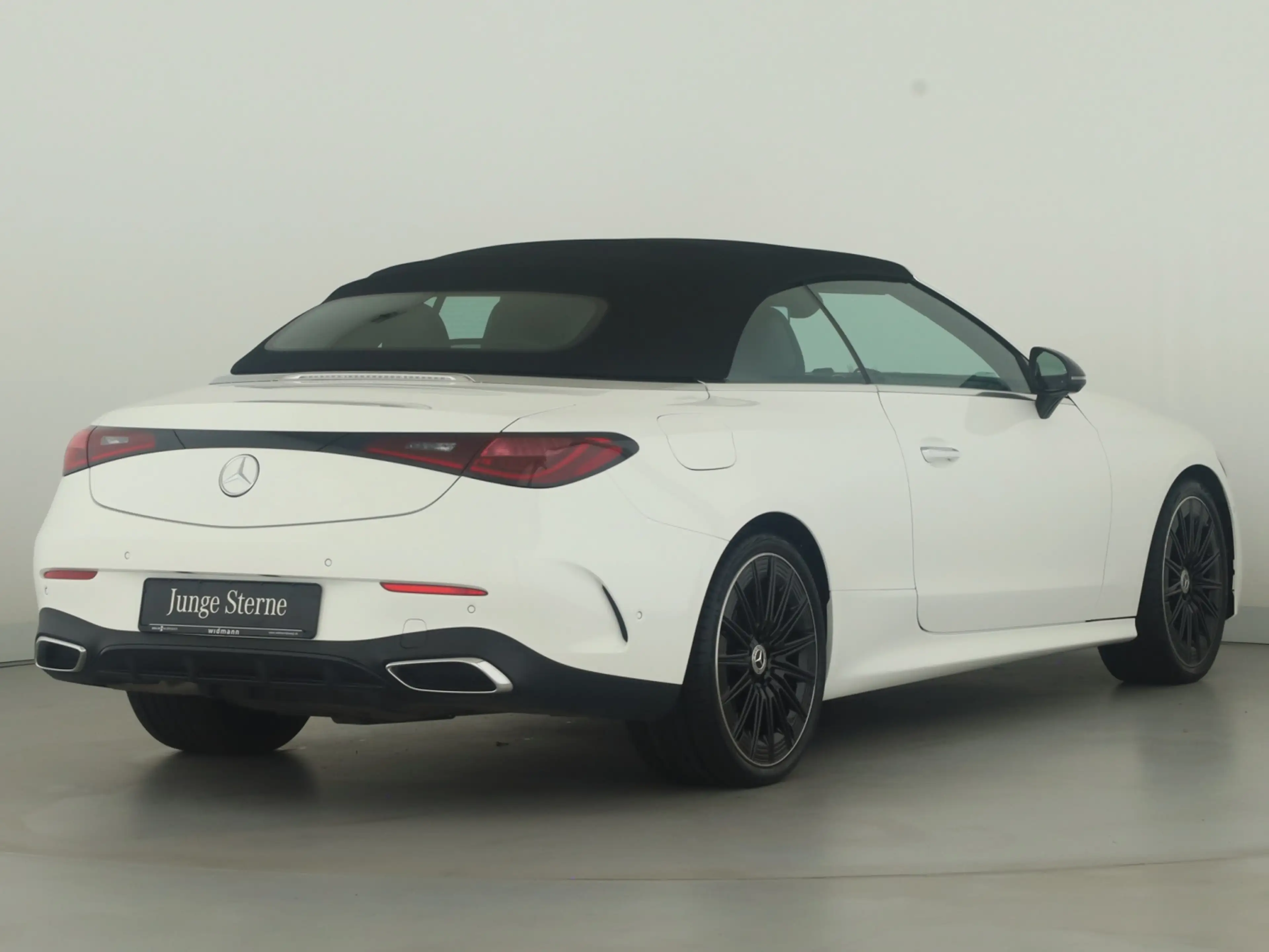 Mercedes-Benz CLE 220 d Cabrio AMGLine Premium*Airscarf*Aircap — photo 2