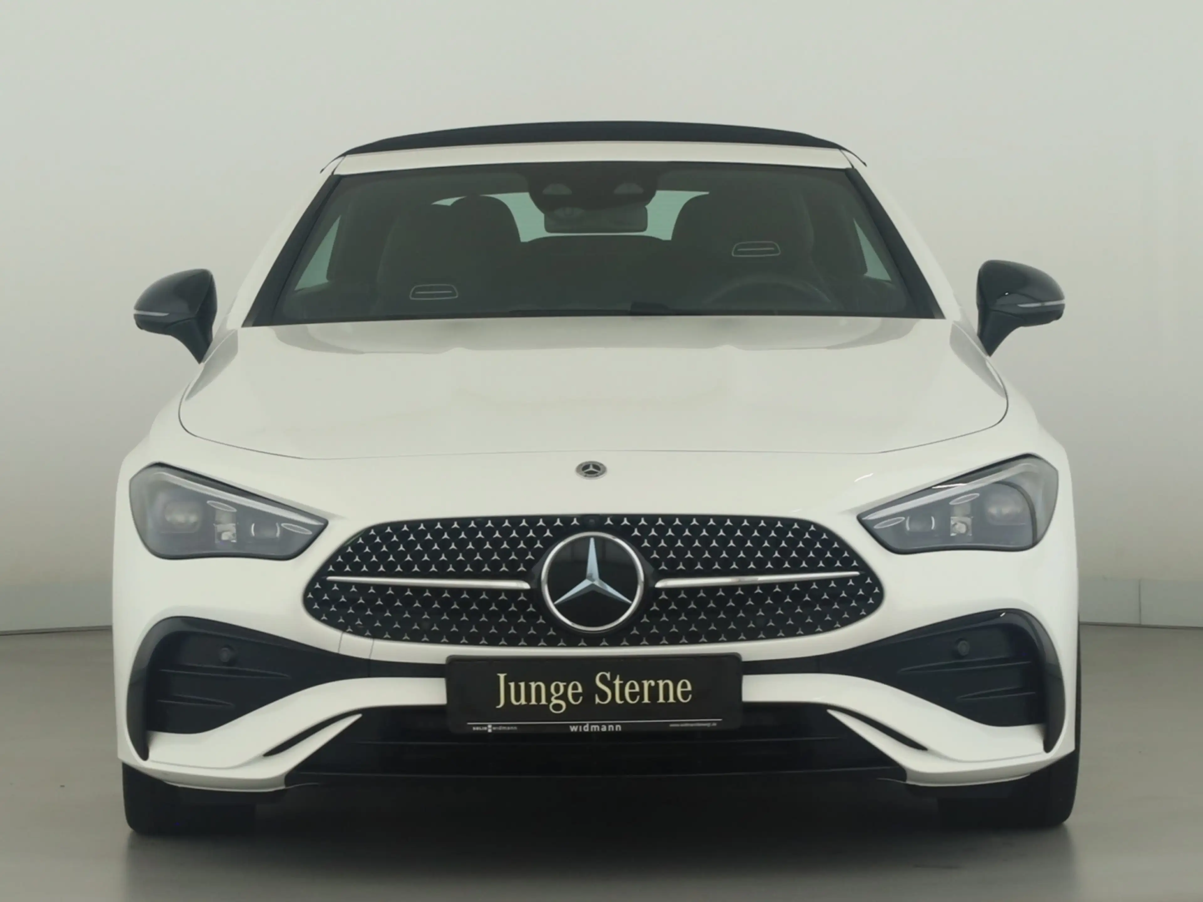 Mercedes-Benz CLE 220 d Cabrio AMGLine Premium*Airscarf*Aircap — photo 3