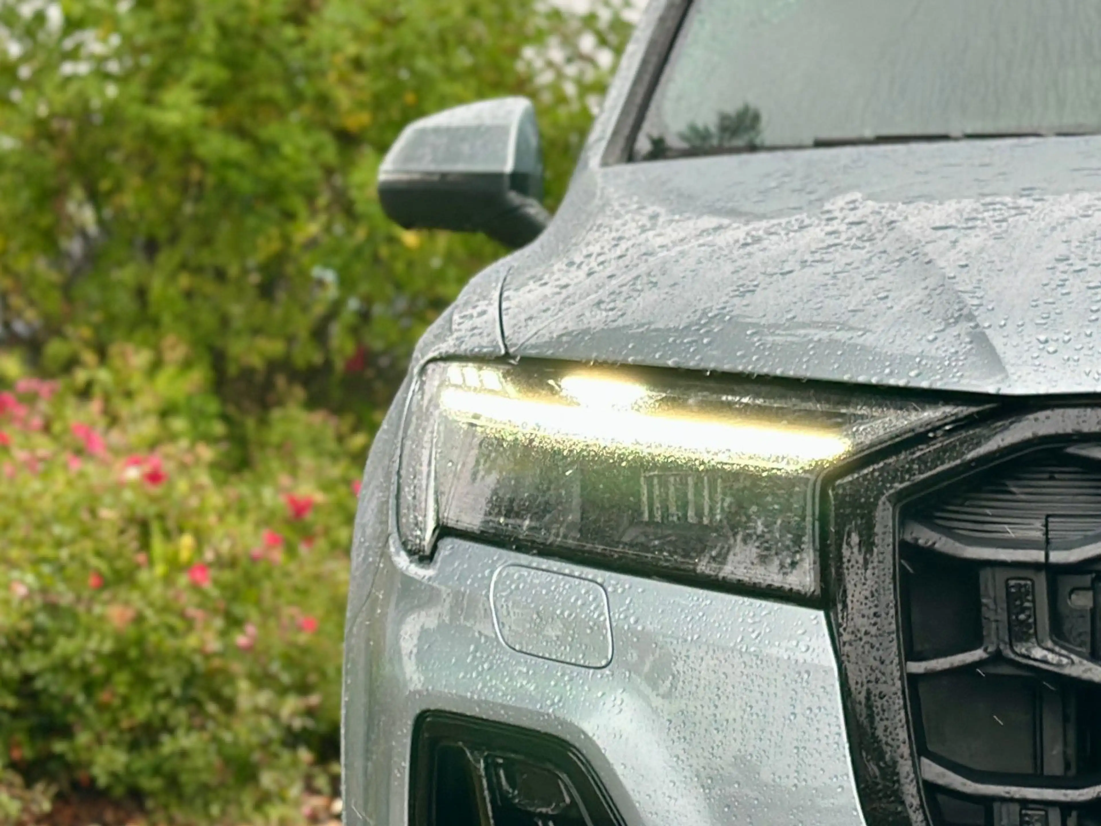 Audi Q7 TFSIe q S LINE BLACK PANO AHK 360° HuD MATRIX — photo 4