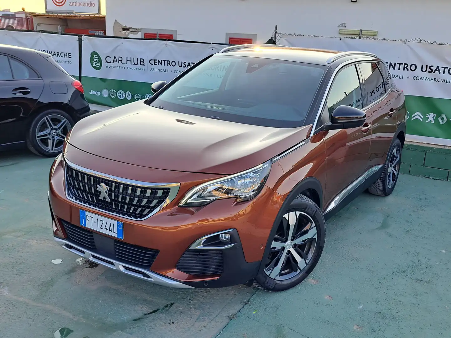 Peugeot 3008 1.5 BlueHdi Allure sport 130cv Bronce - 2