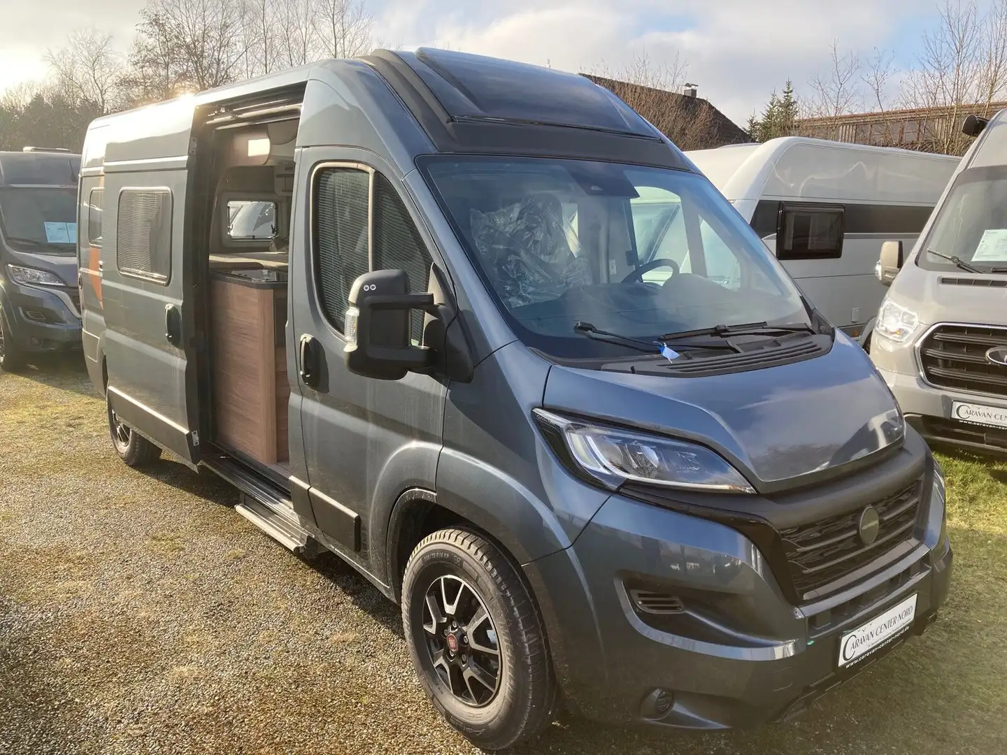 Weinsberg CaraBus 600 ME Grau - 1