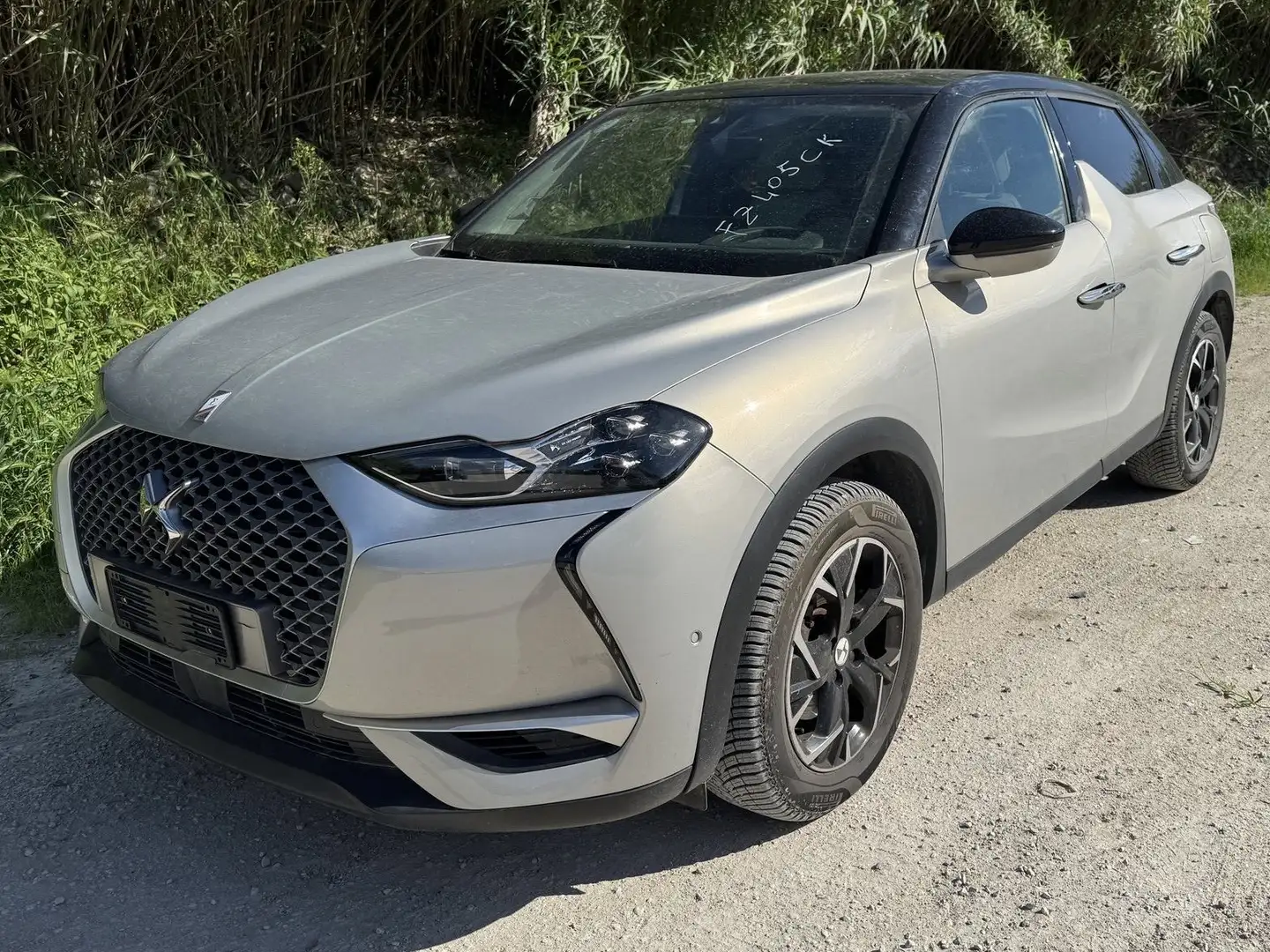 DS Automobiles DS 3 Crossback DS3 Crossback 50 kWh e-tense Business Silber - 1