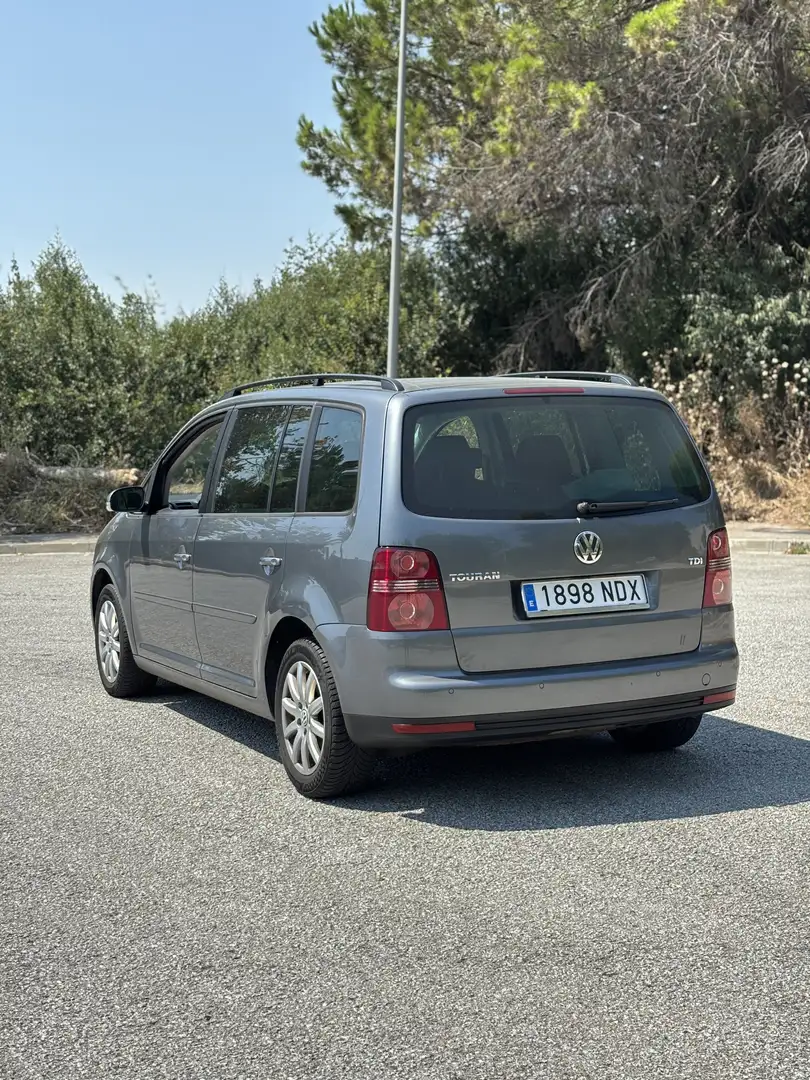 Volkswagen Touran 1.9TDI Edition 105 - 2