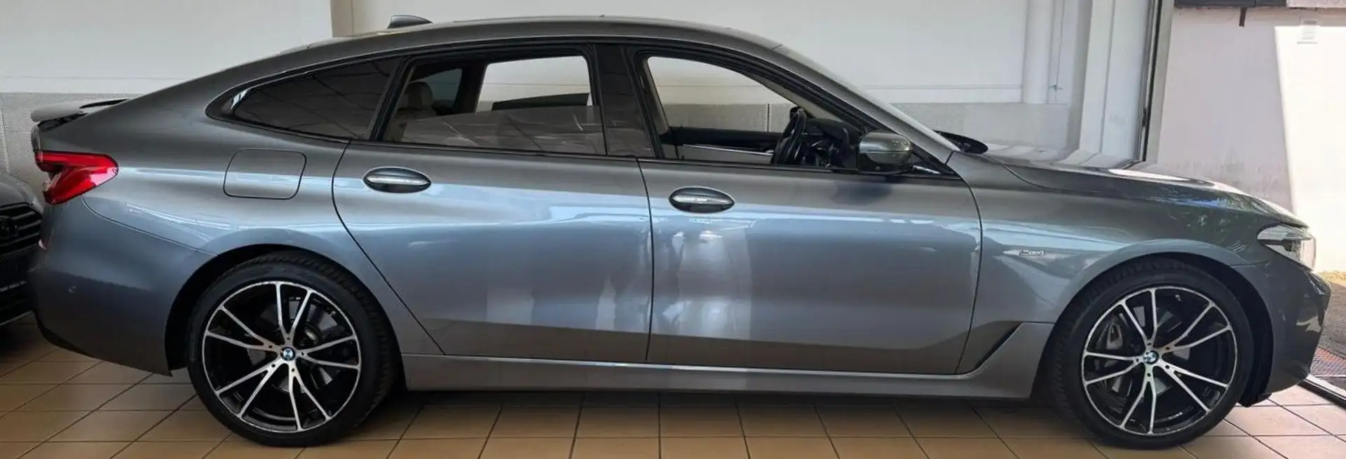 BMW 630 d Sport Line LED 360° Key-Go Pano Digital Touch Blau - 2