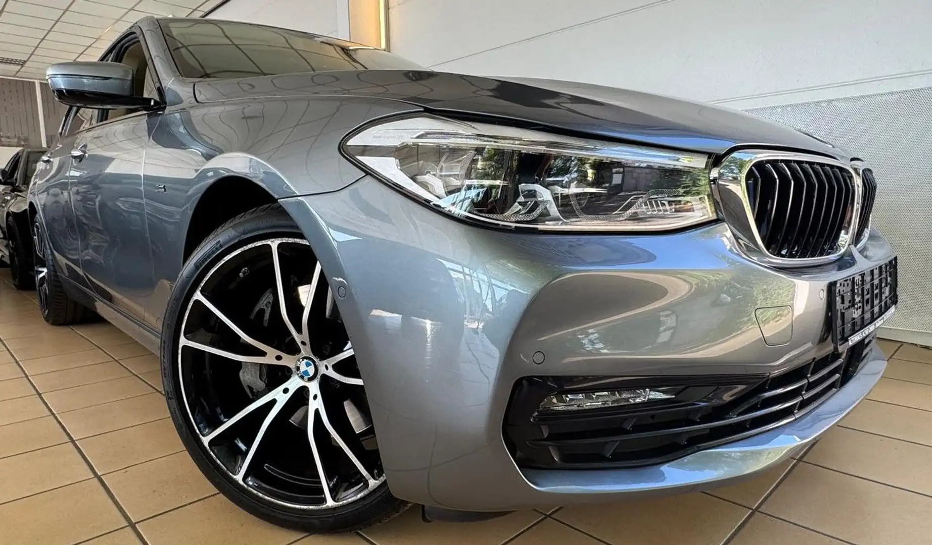 BMW 630 d Sport Line LED 360° Key-Go Pano Digital Touch Blau - 1