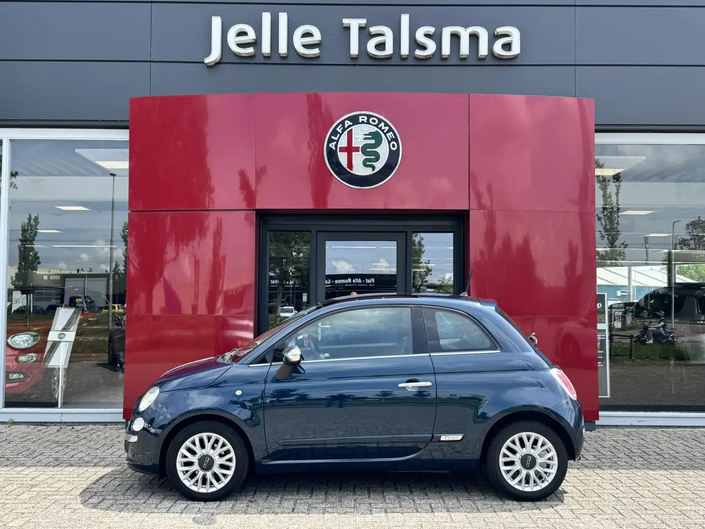 Fiat 500 0.9 TwinAir Turbo Lounge | Airconditioning | Navig Blauw - 2