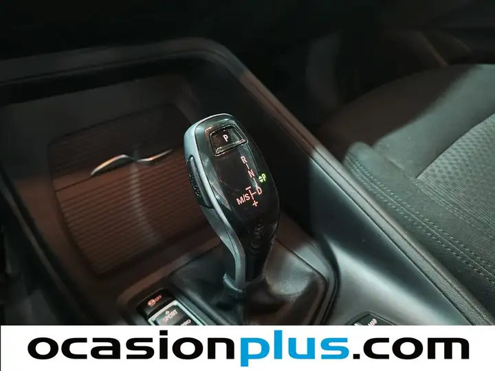 BMW X1 sDrive18d 2021, foto 5