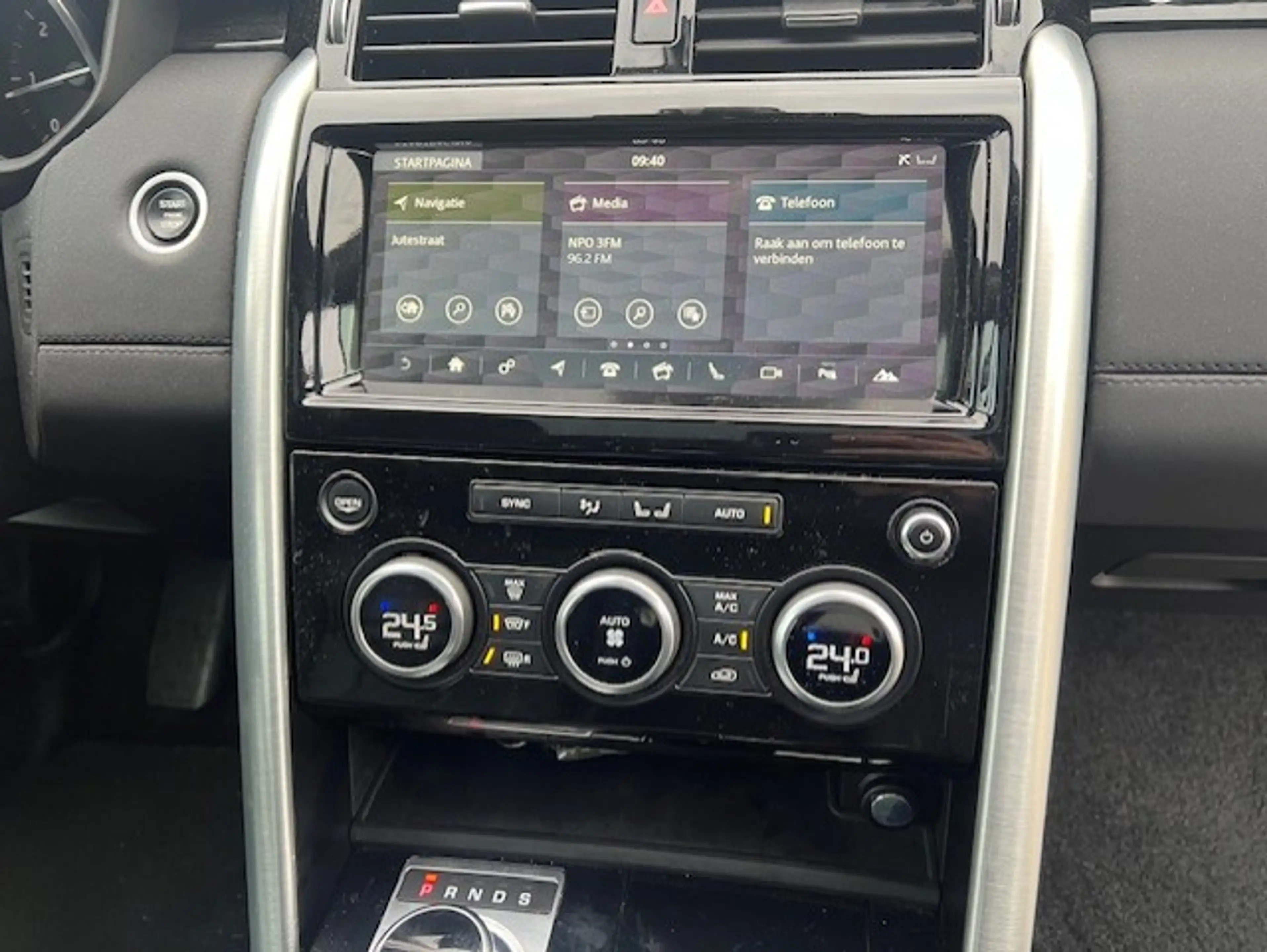 Land Rover Discovery 5 3.0 Td6 HSE 5DRS VAN PANO LEER KLIMA — photo 11