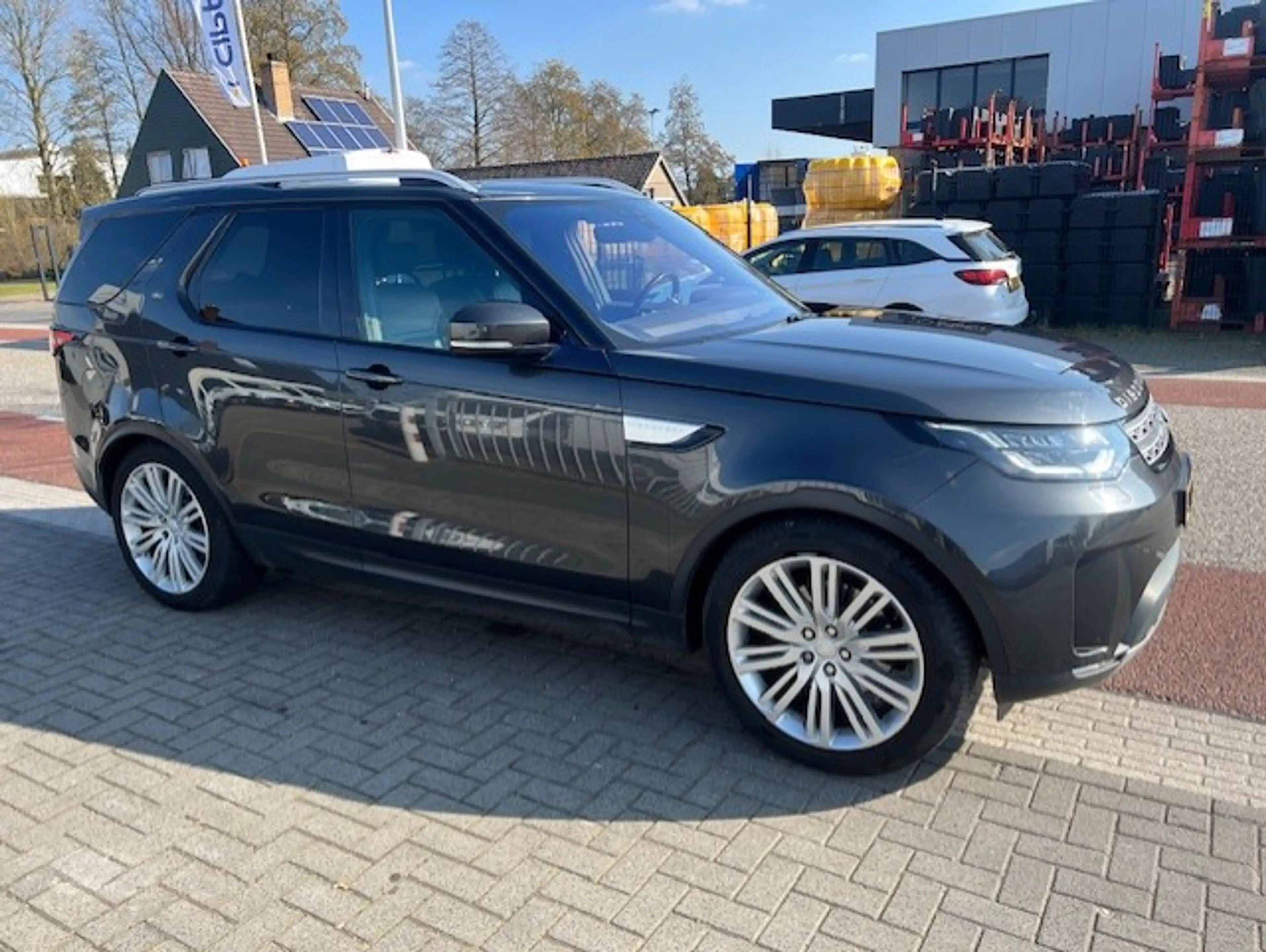 Land Rover Discovery 5 3.0 Td6 HSE 5DRS VAN PANO LEER KLIMA — photo 5