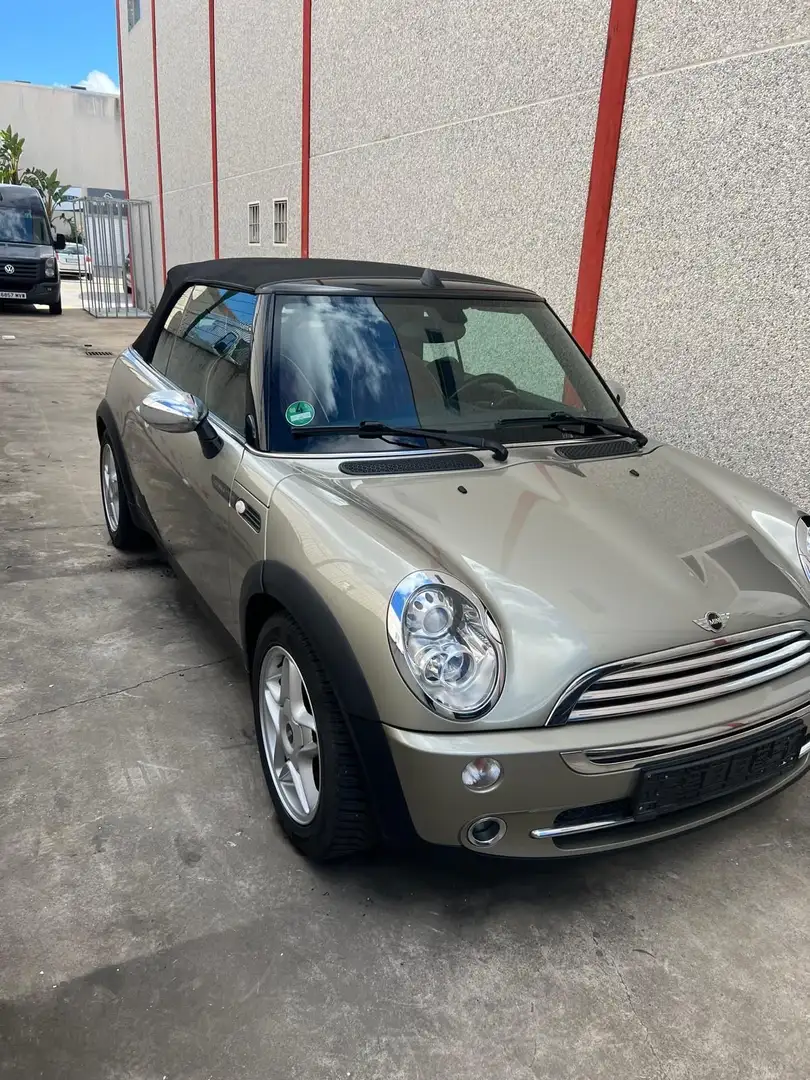 MINI Cooper Cabrio - 1