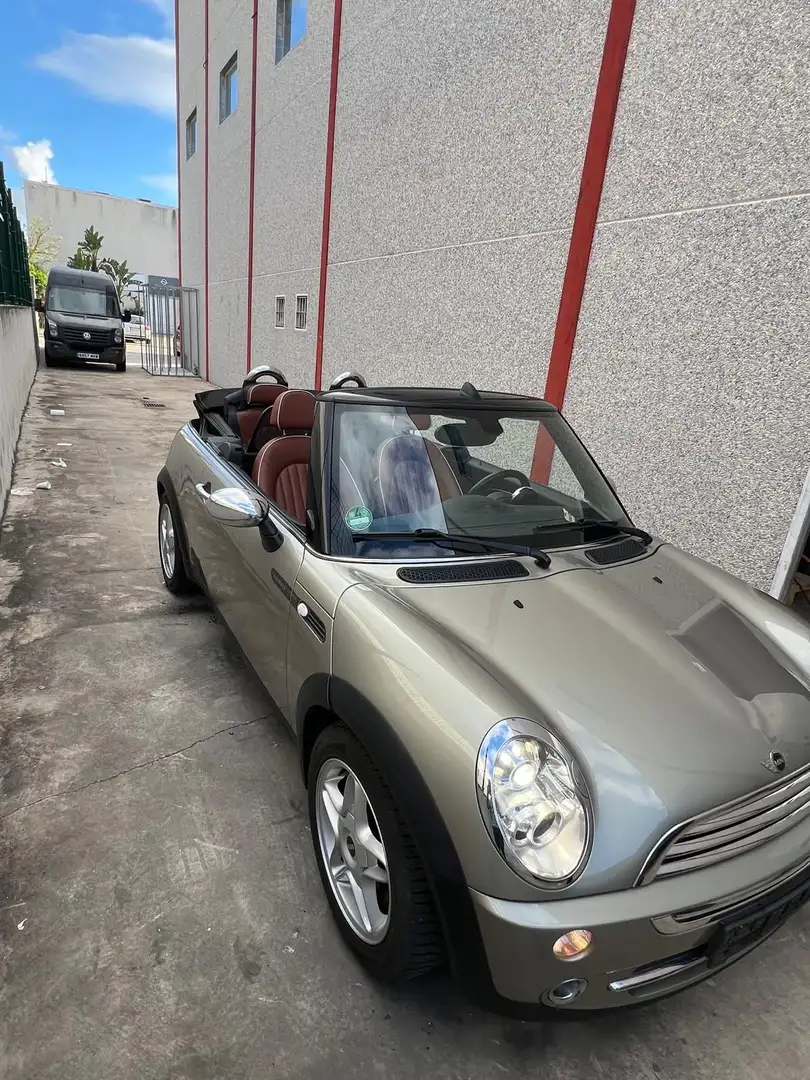 MINI Cooper Cabrio - 2