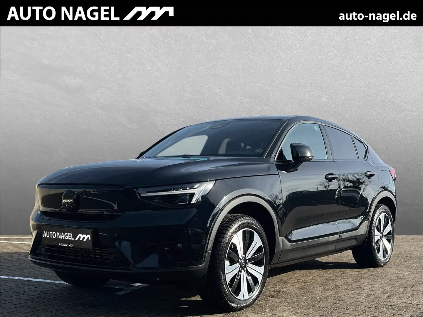Volvo C40 EC40 Black Edition Single Motor Ext. Range PLUS Schwarz - 1