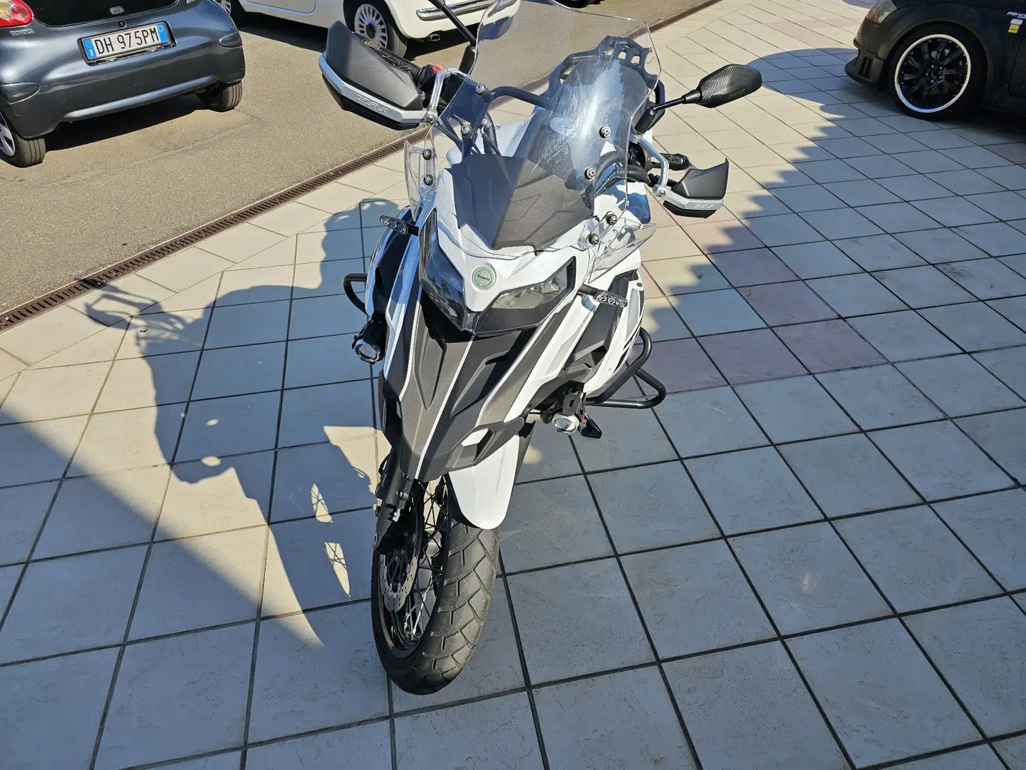 Benelli TRK 502 Biały - 1
